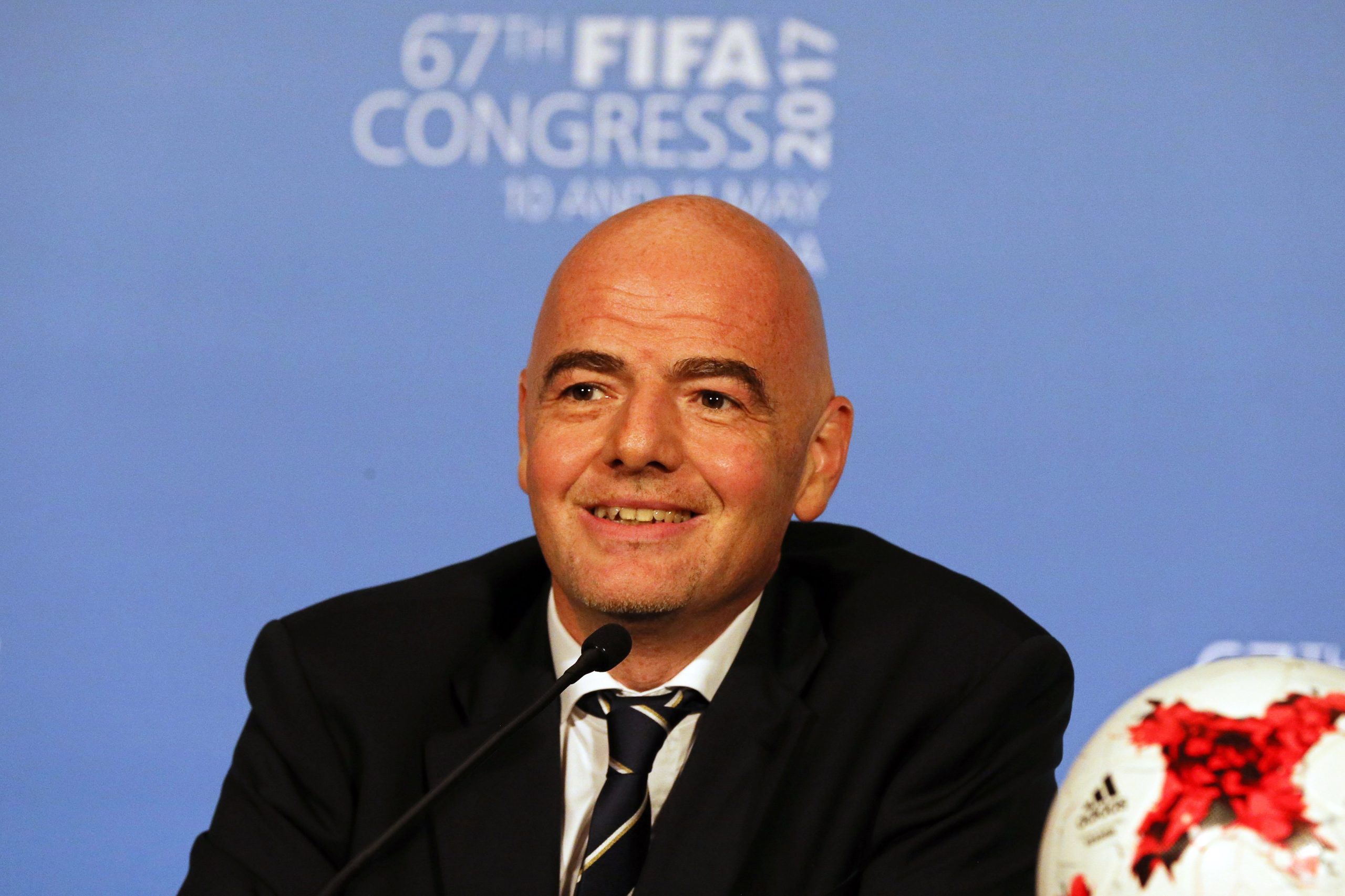 Infantino satisfeito com o vídeo-árbitro, após mundial de sub-20