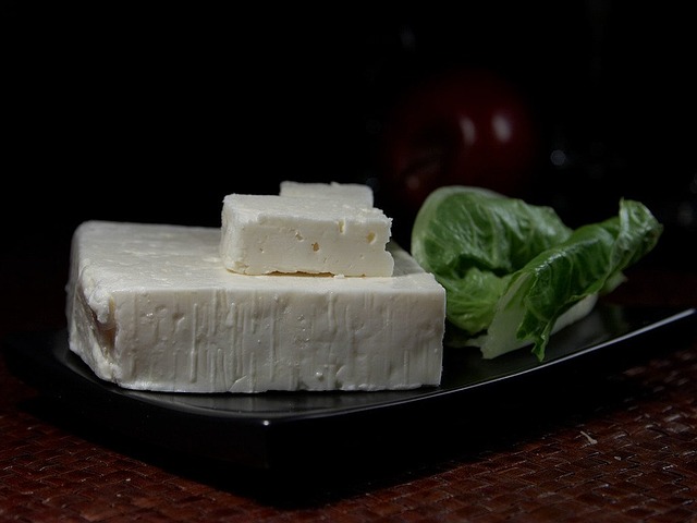 Queijo feta em risco? Vírus mortal afeta cabras e ovelhas na Grécia
