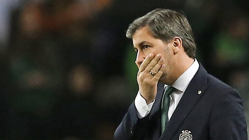 Bruno de Carvalho convidou Luís Filipe Vieira para a tribuna de honra. Presidente do Benfica recusou