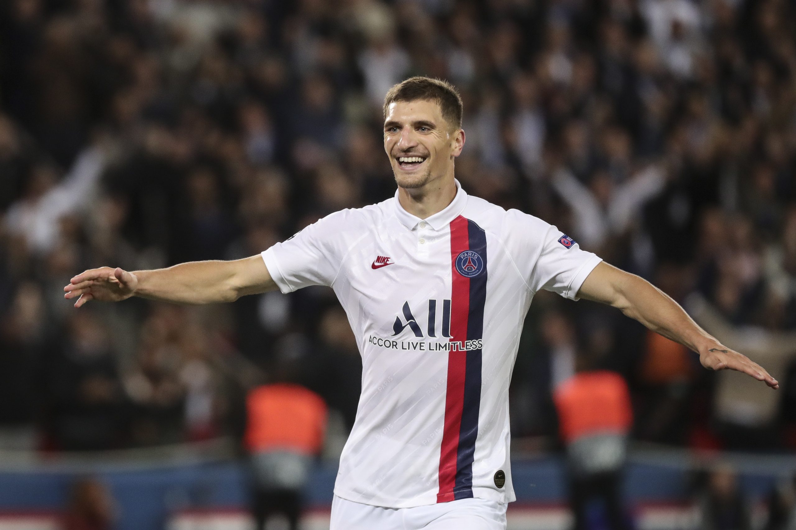 Thomas Meunier deixa PSG e assina pelo Borussia Dortmund até 2024