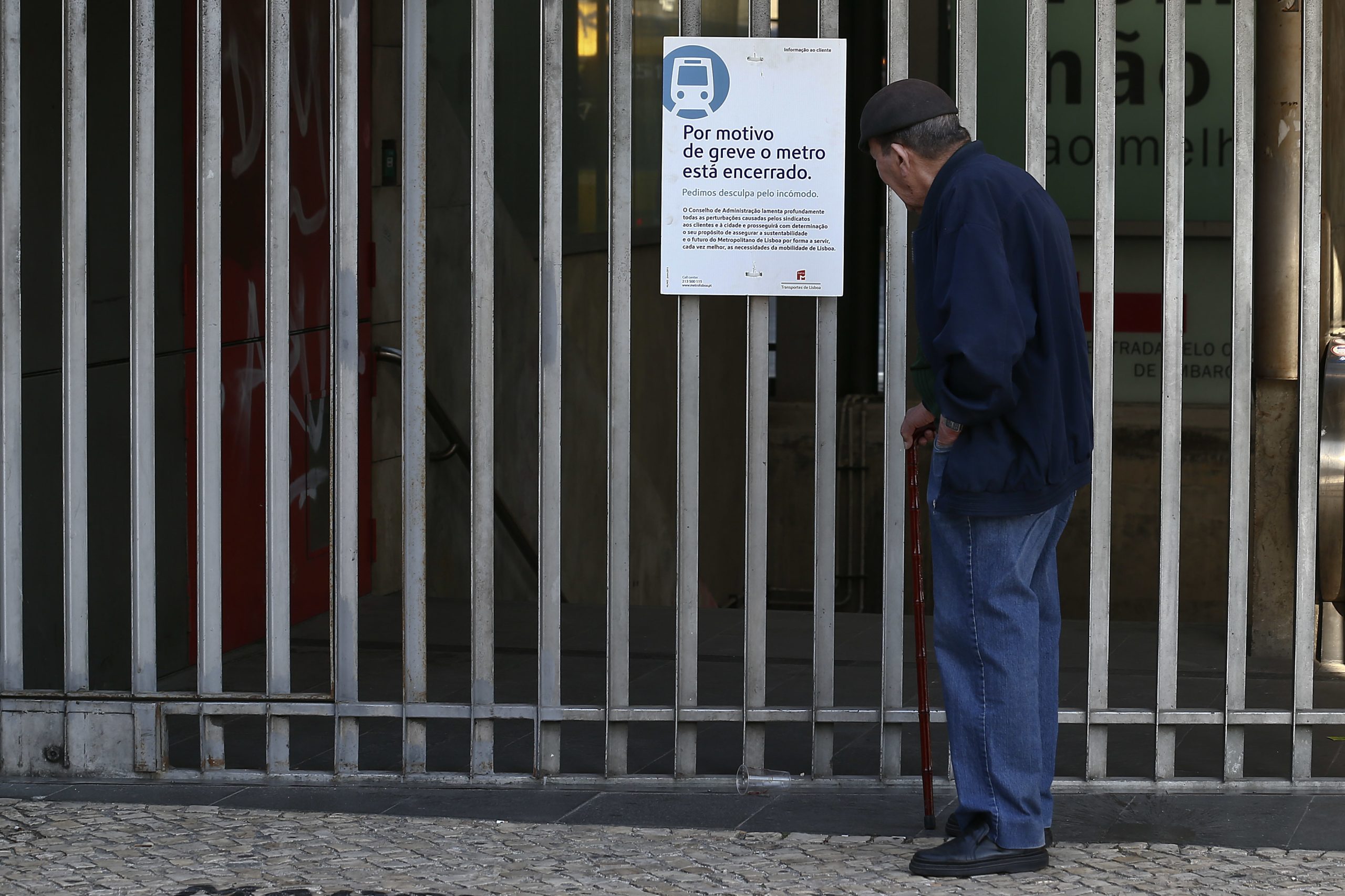 Trabalhadores do Metro de Lisboa cumprem sexta-feira nova greve parcial