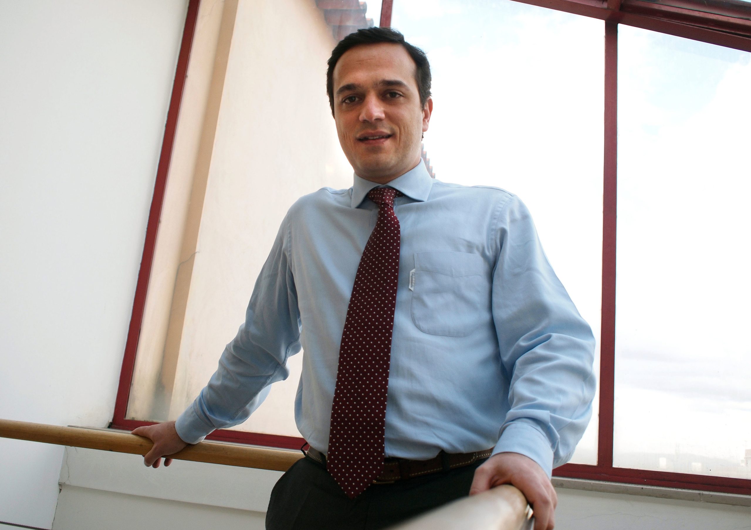 Hugo Pires (PS) pede parecer sobre a sua compatibilidade em assuntos de habitação