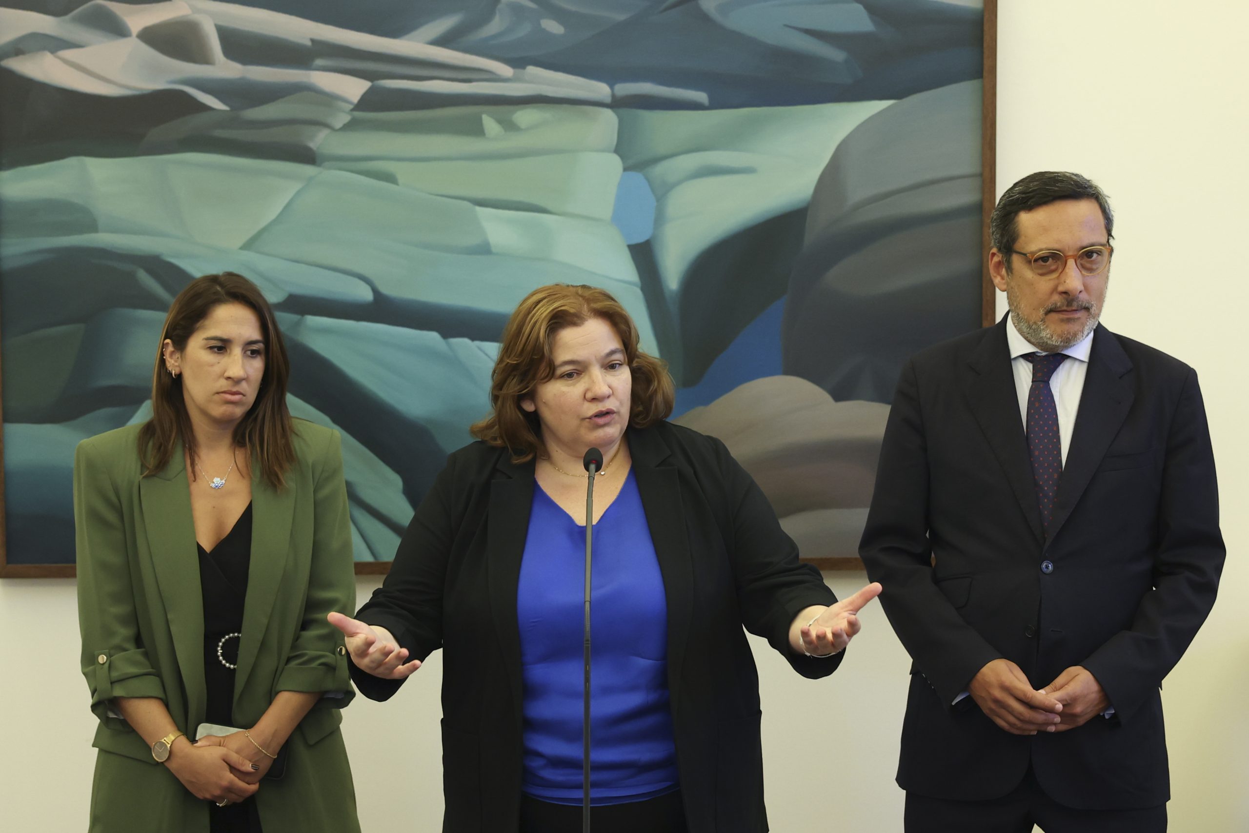 Alexandra Leitão diz que PS e Governo vão continuar a negociar e promete “boa-fé”