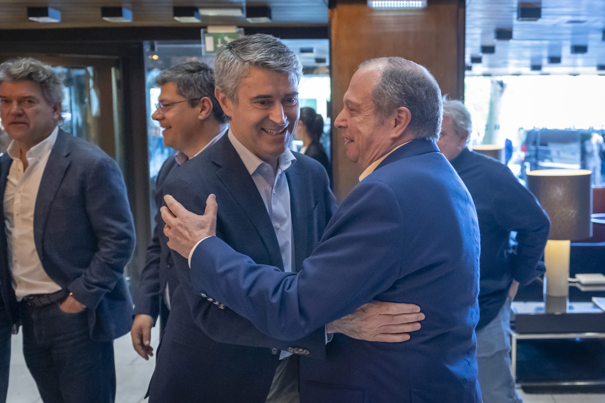 César aponta candidatura “forte e agregadora” de Carneiro a líder do PS