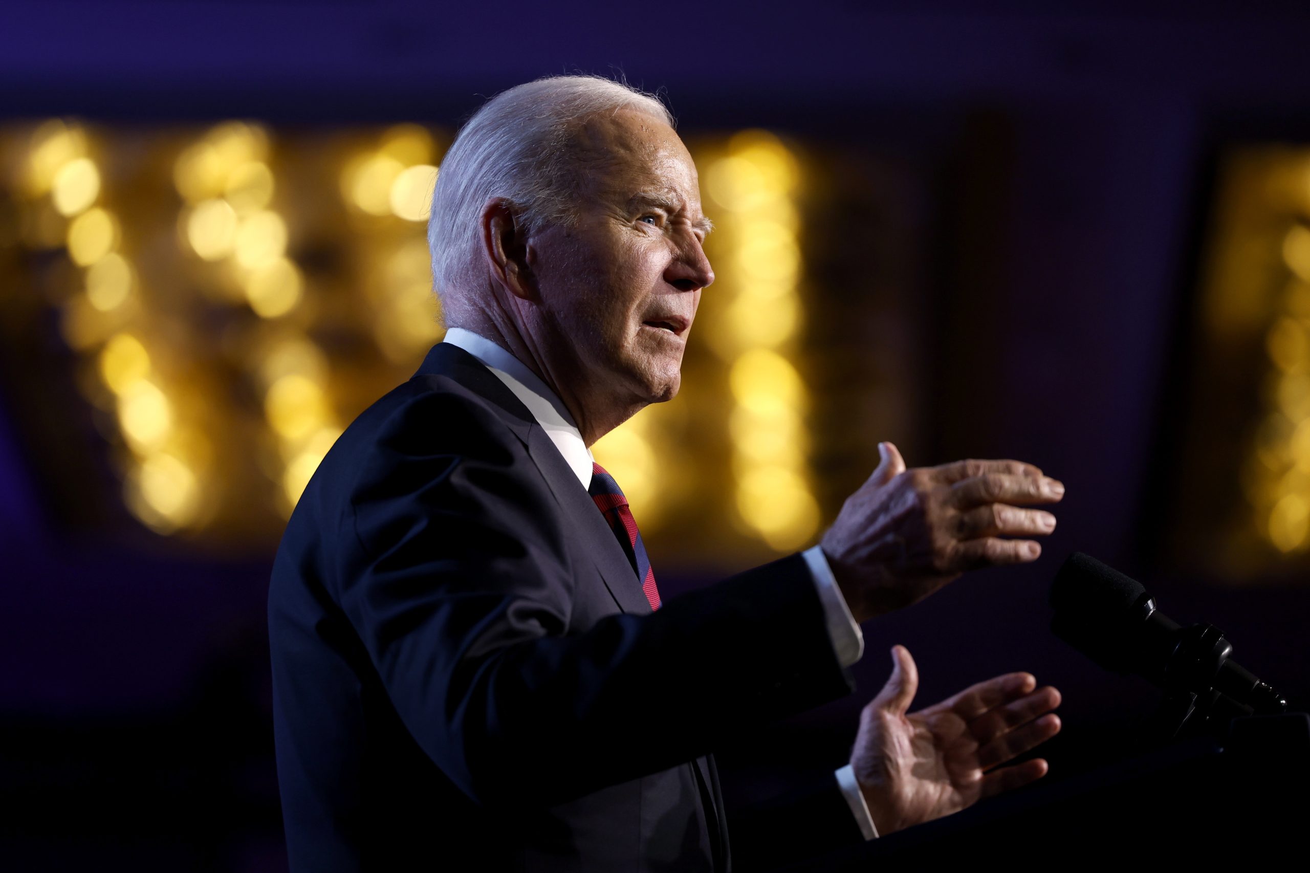 Joe Biden diz que Putin “é o responsável” pela morte de Navalny