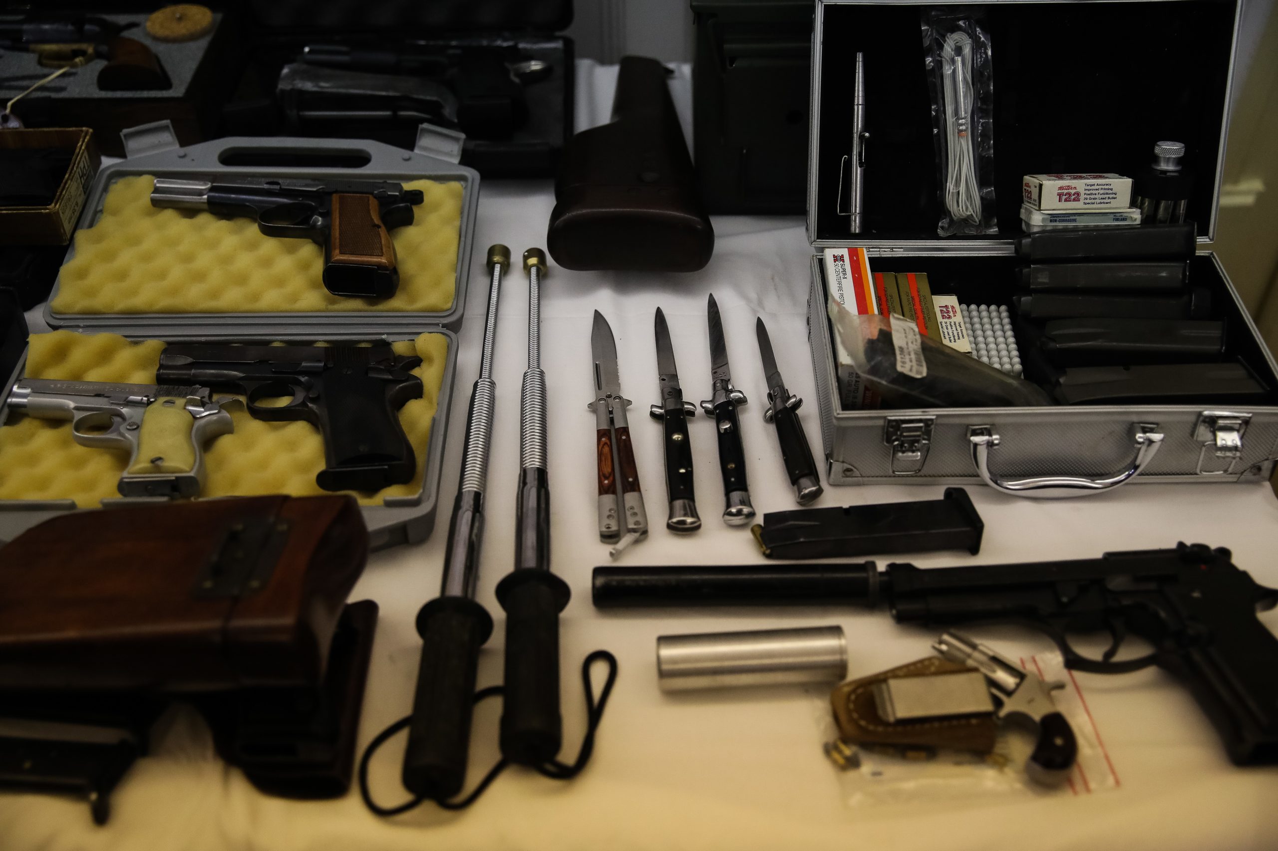 Principal suspeito de tráfico de armas vendia para todo o país