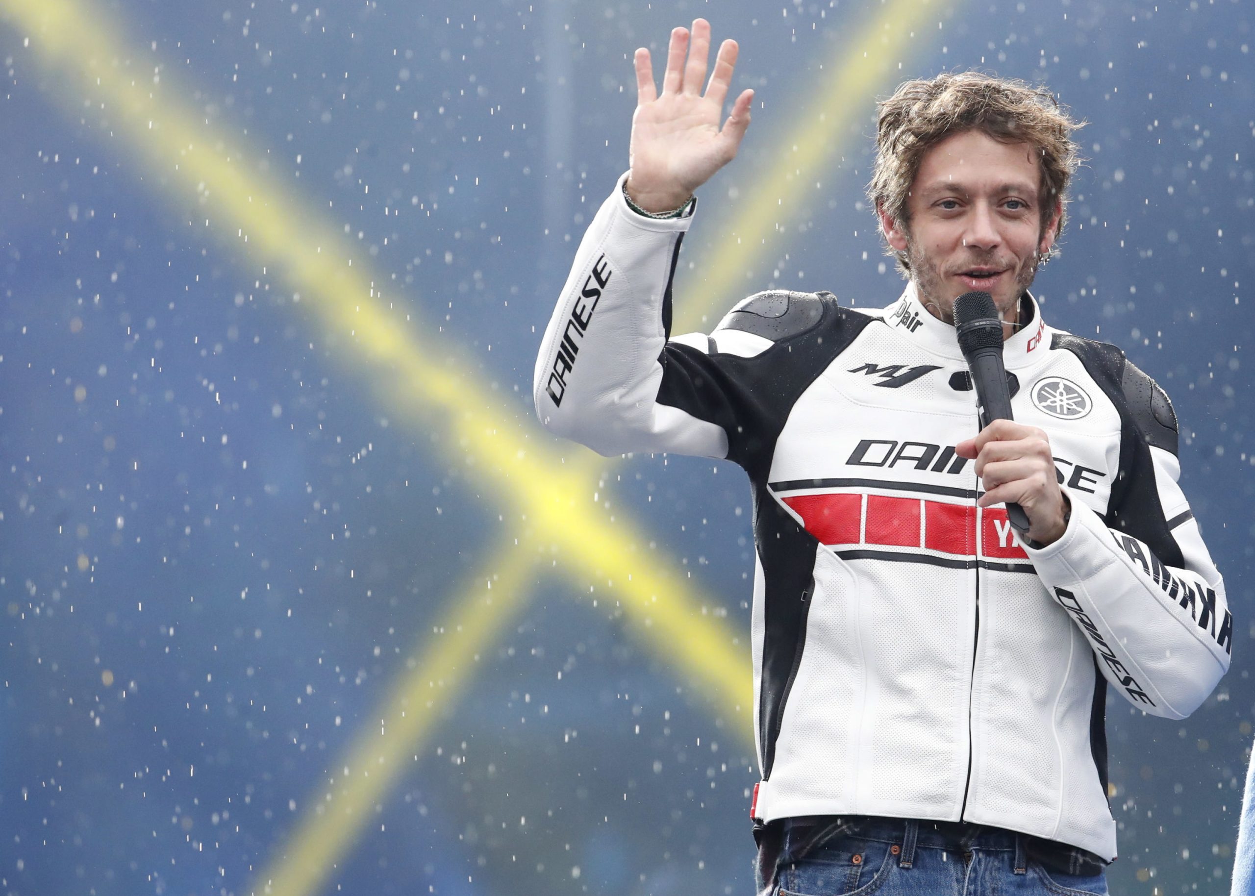 Valentino Rossi troca motos por automóveis no GT World Challenge Europe