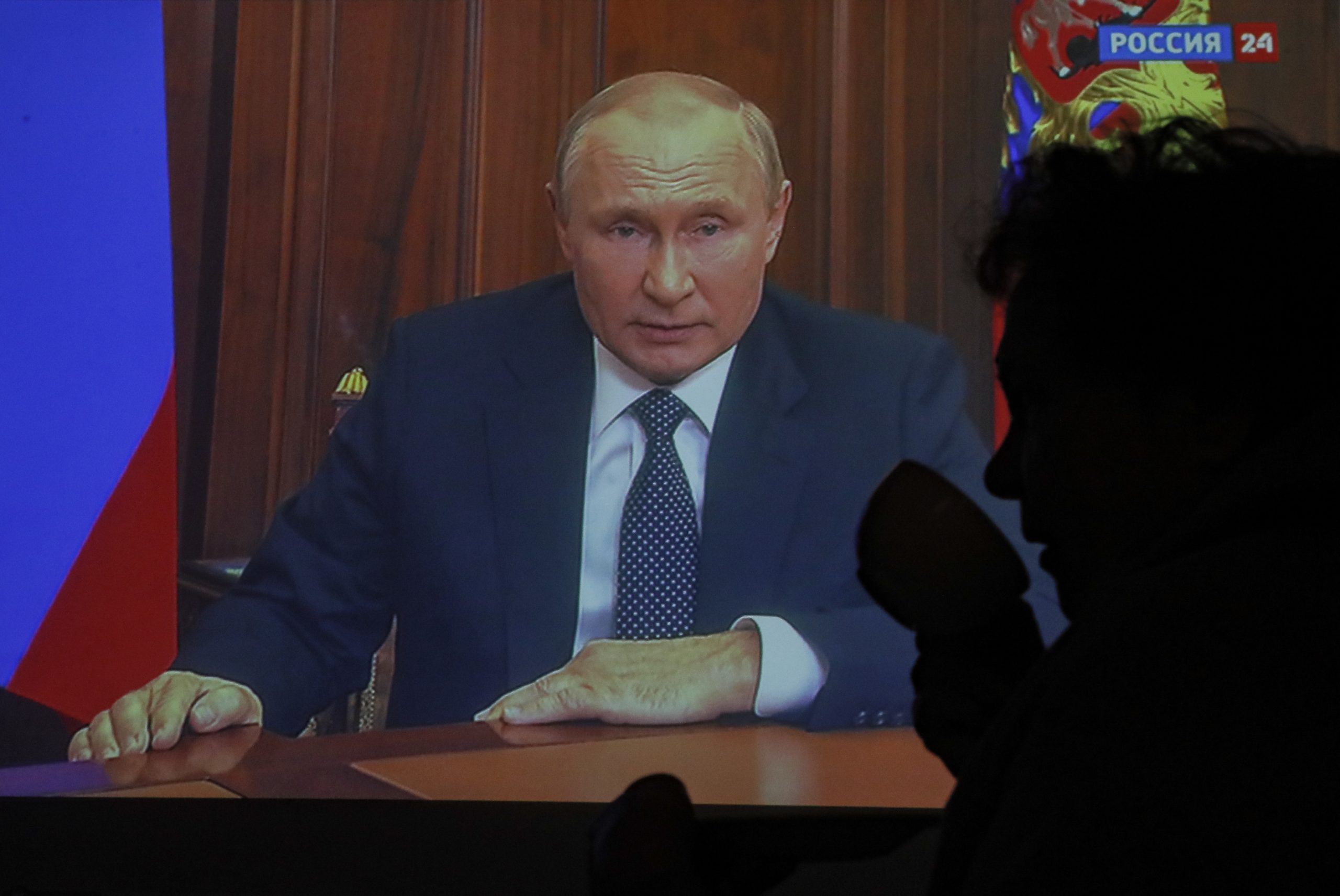 Depois do gás, Putin pode “bloquear a internet na Europa”