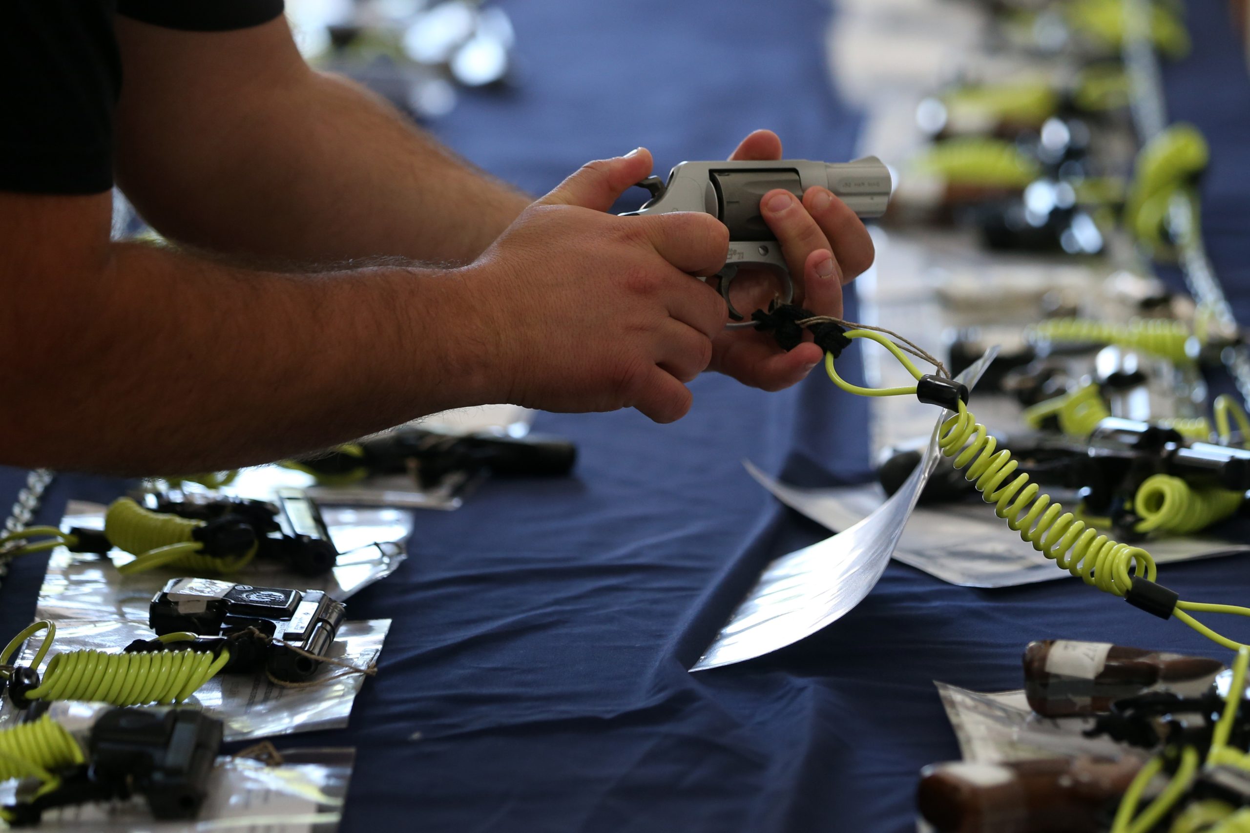 PSP vai destruir mais de 13.500 armas para assinalar dia internacional da violência contra as mulheres