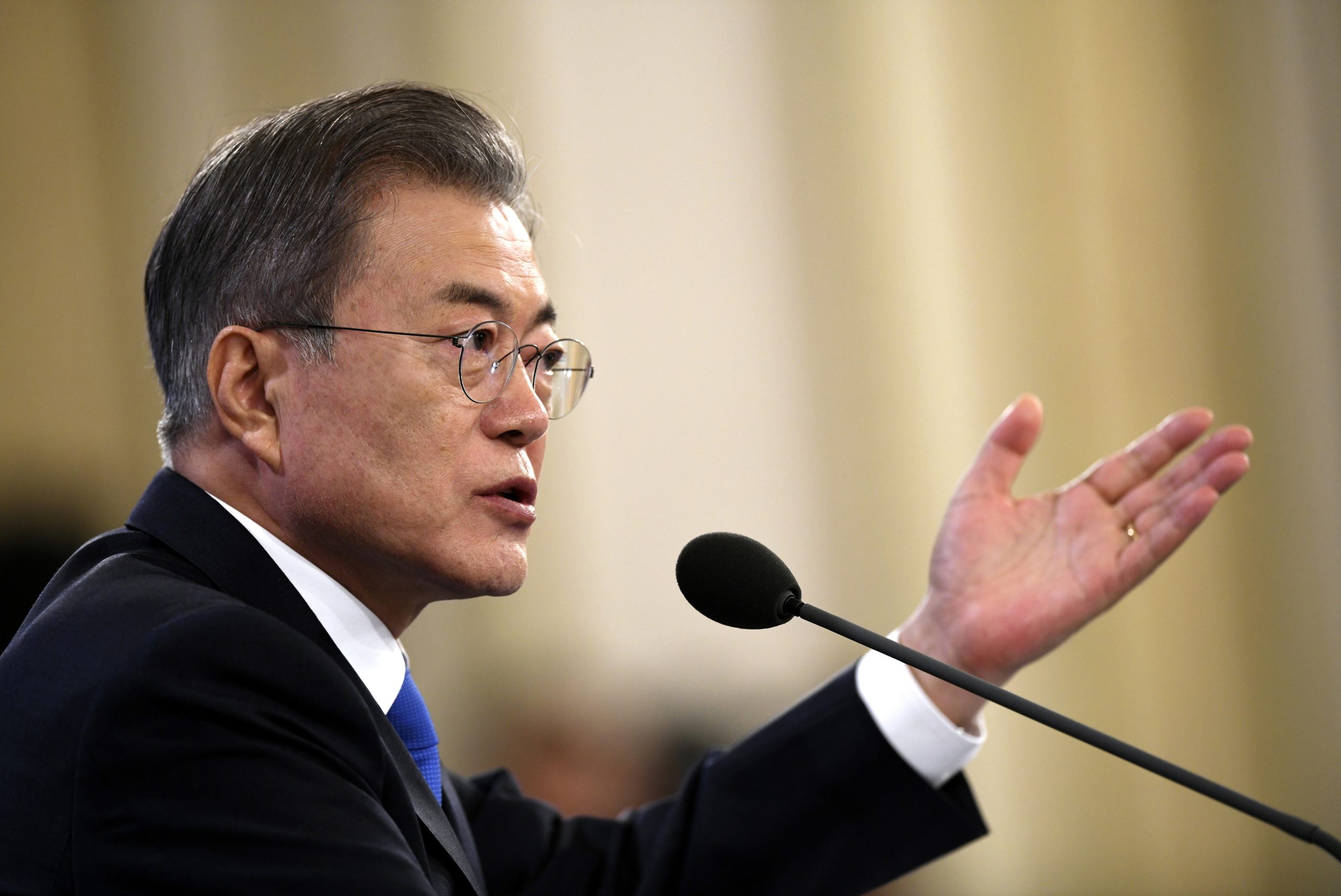 Coreia do Sul quer ajudar a levantar sanções, mas avisa Coreia do Norte sobre desnuclearização