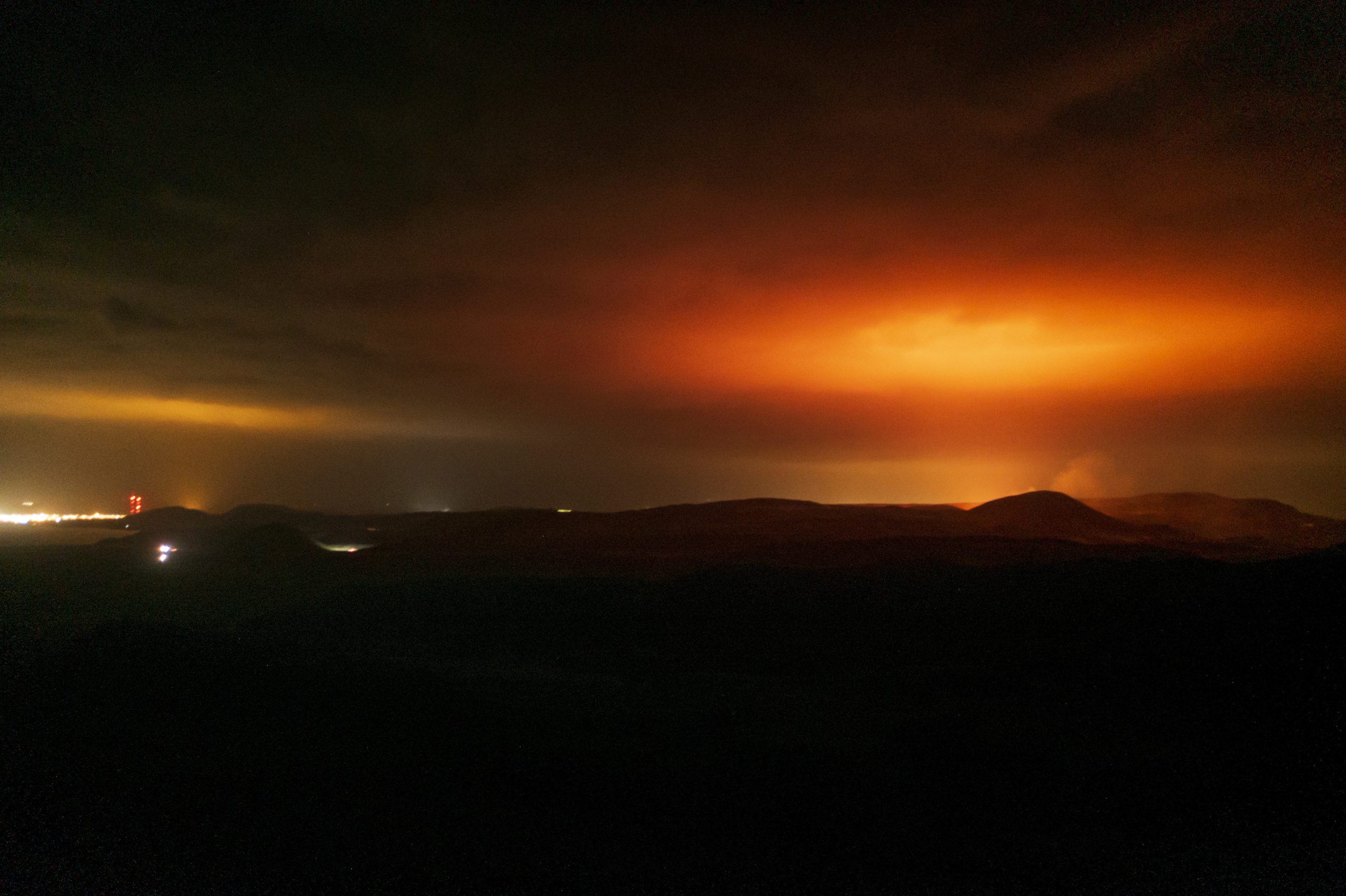 Registo de cerca de mil sismos aumenta o risco de erupção vulcânica na Islândia