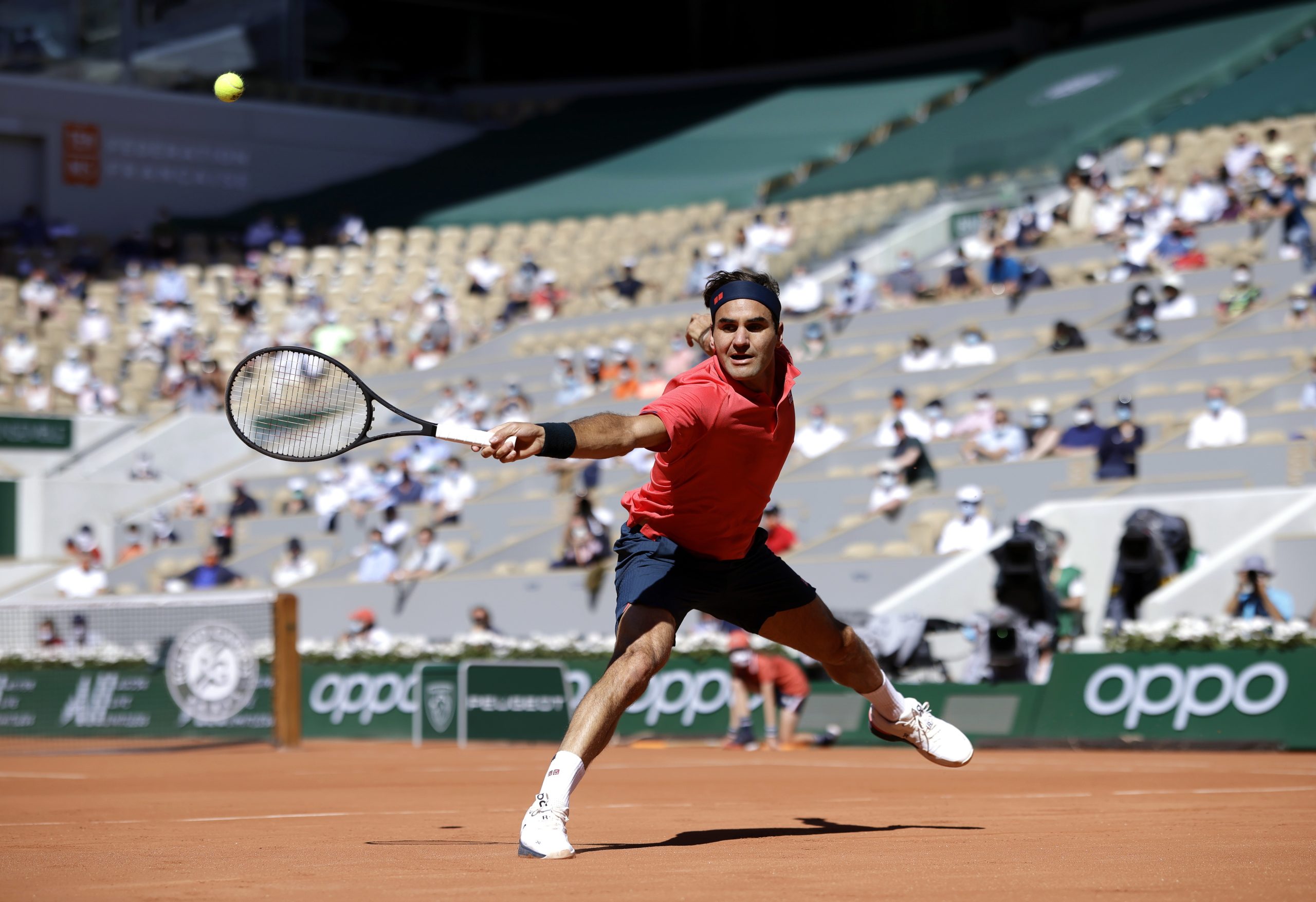 Tenista suíço Roger Federer anuncia desistência do torneio de Roland Garros