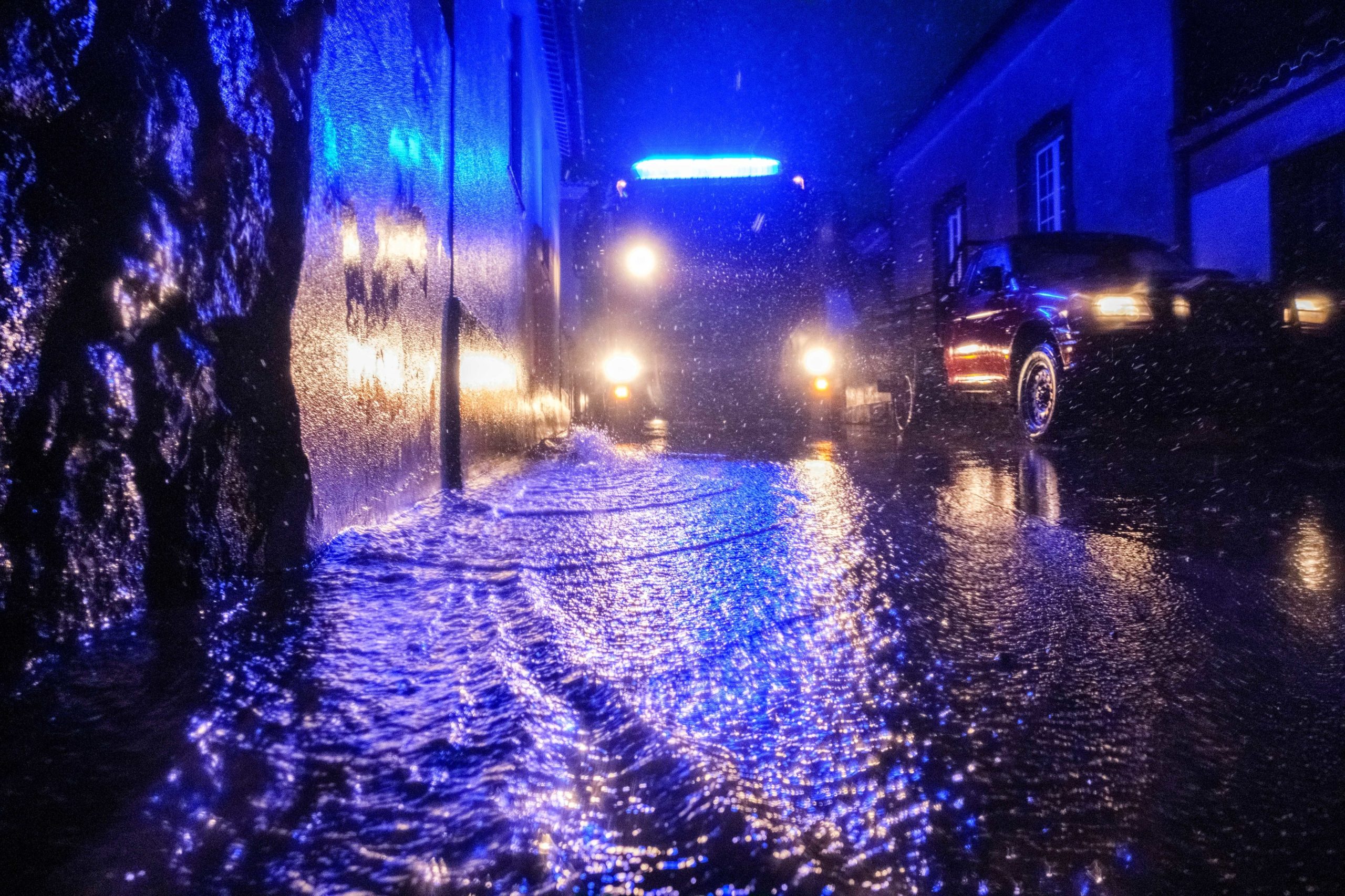 IPMA prolonga aviso amarelo para ilhas do grupo Central dos Açores devido à chuva forte