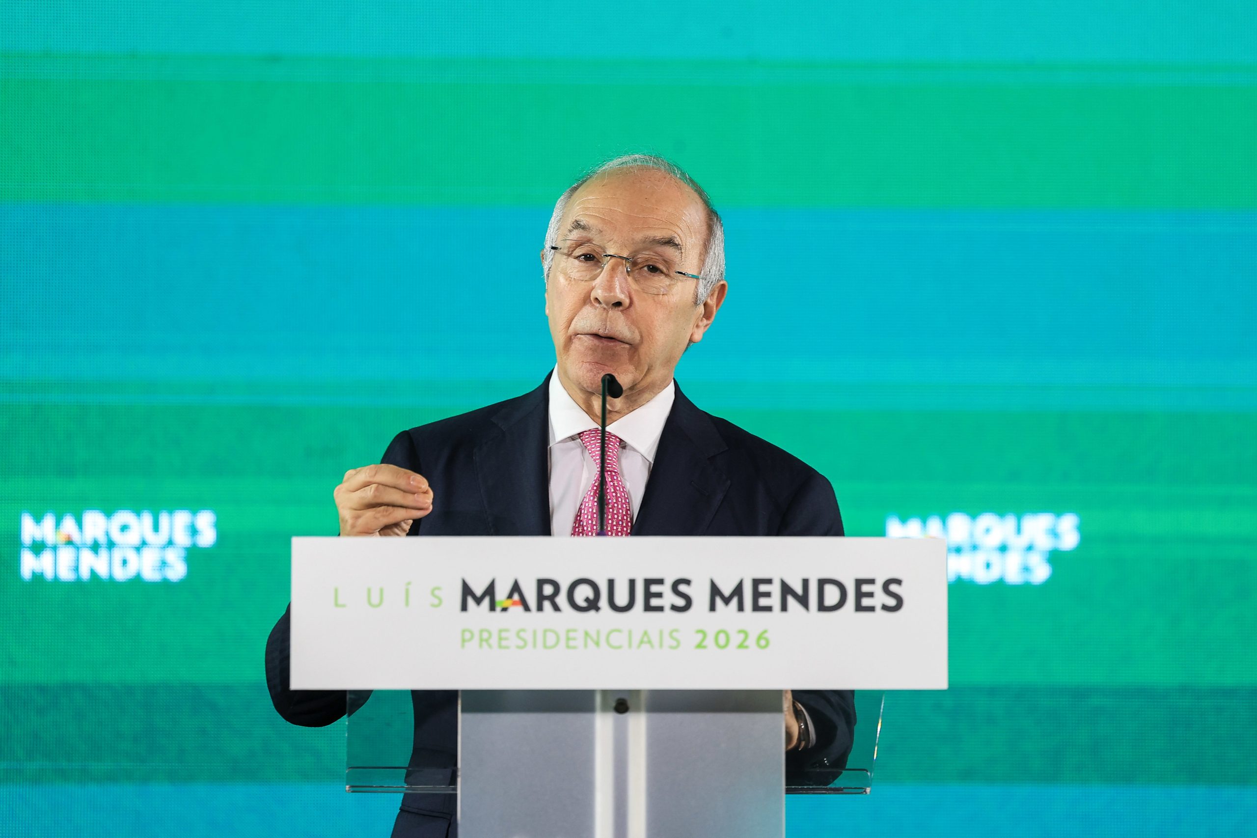 Marques Mendes dá as “boas-vindas” a Gouveia e Melo à “maratona presidencial”