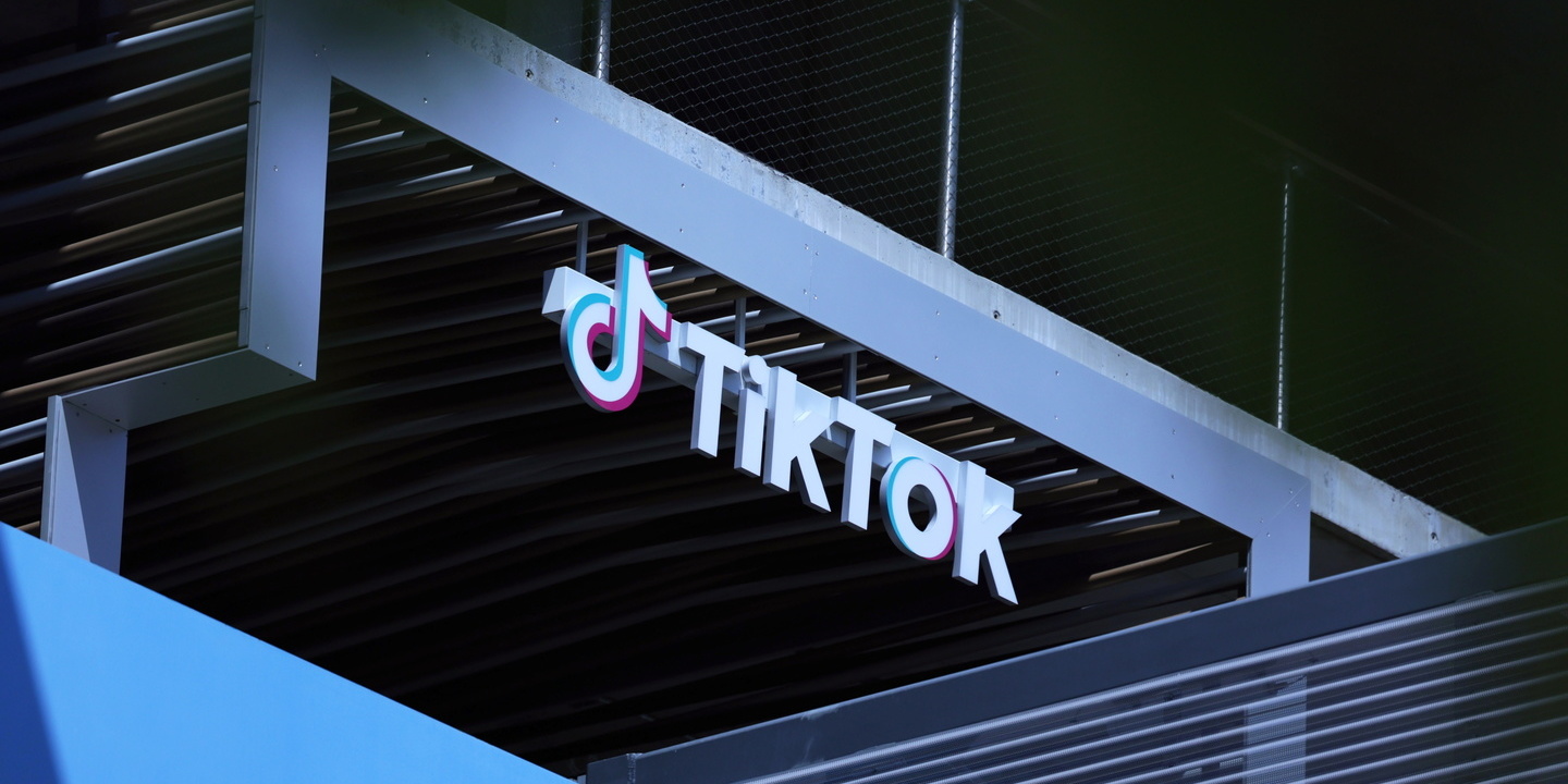 Trump pede ao Supremo Tribunal que suspenda lei para proibir o TikTok