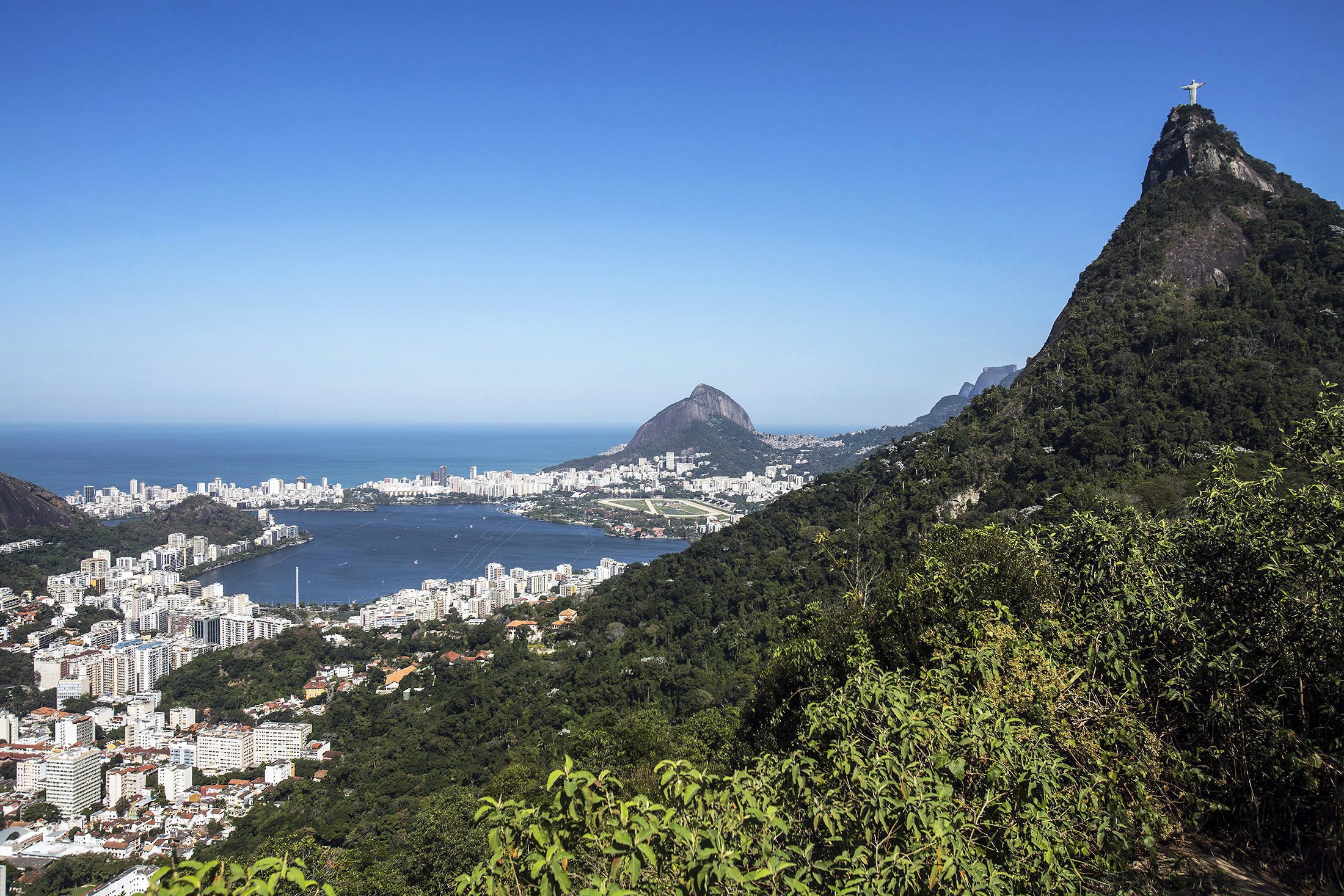 Rio de Janeiro com contas bloqueadas novamente. Crise agrava-se