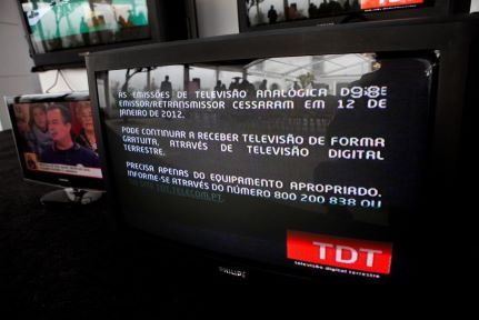 Governo fixa condições das compensações a titulares de licenças TDT