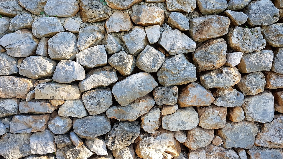 Câmara de Sintra apoia associação para promover indústria da pedra natural