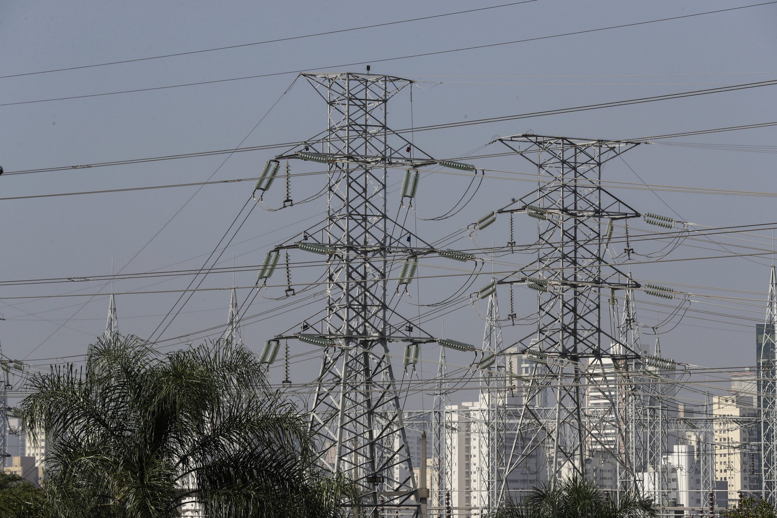 Energia faz preços subirem 2,9% na OCDE em julho