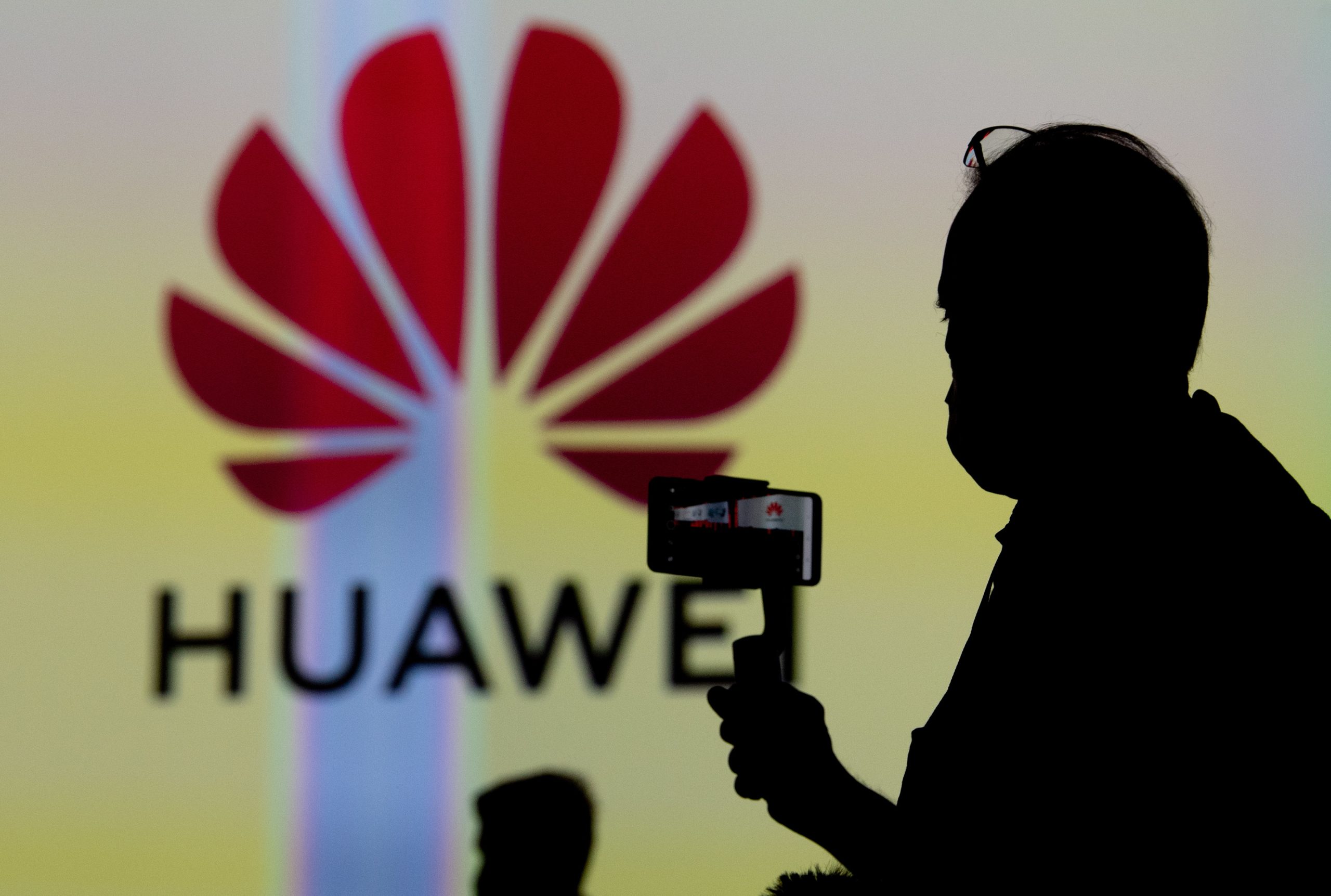 Comunicações em Portugal podem ficar mais caras com exclusão da Huawei das redes 5G