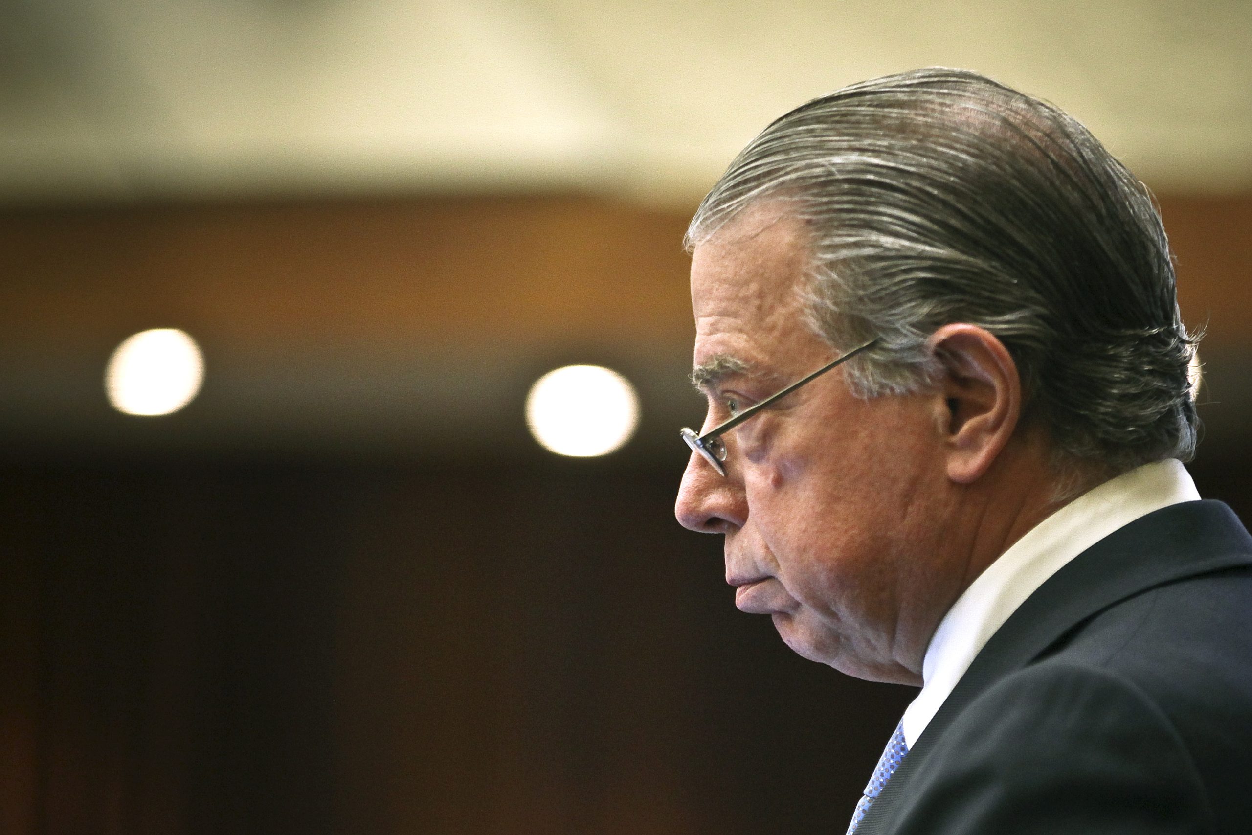 Relação rejeita reclamação de Ricardo Salgado por prescrição de coima de 65 mil euros