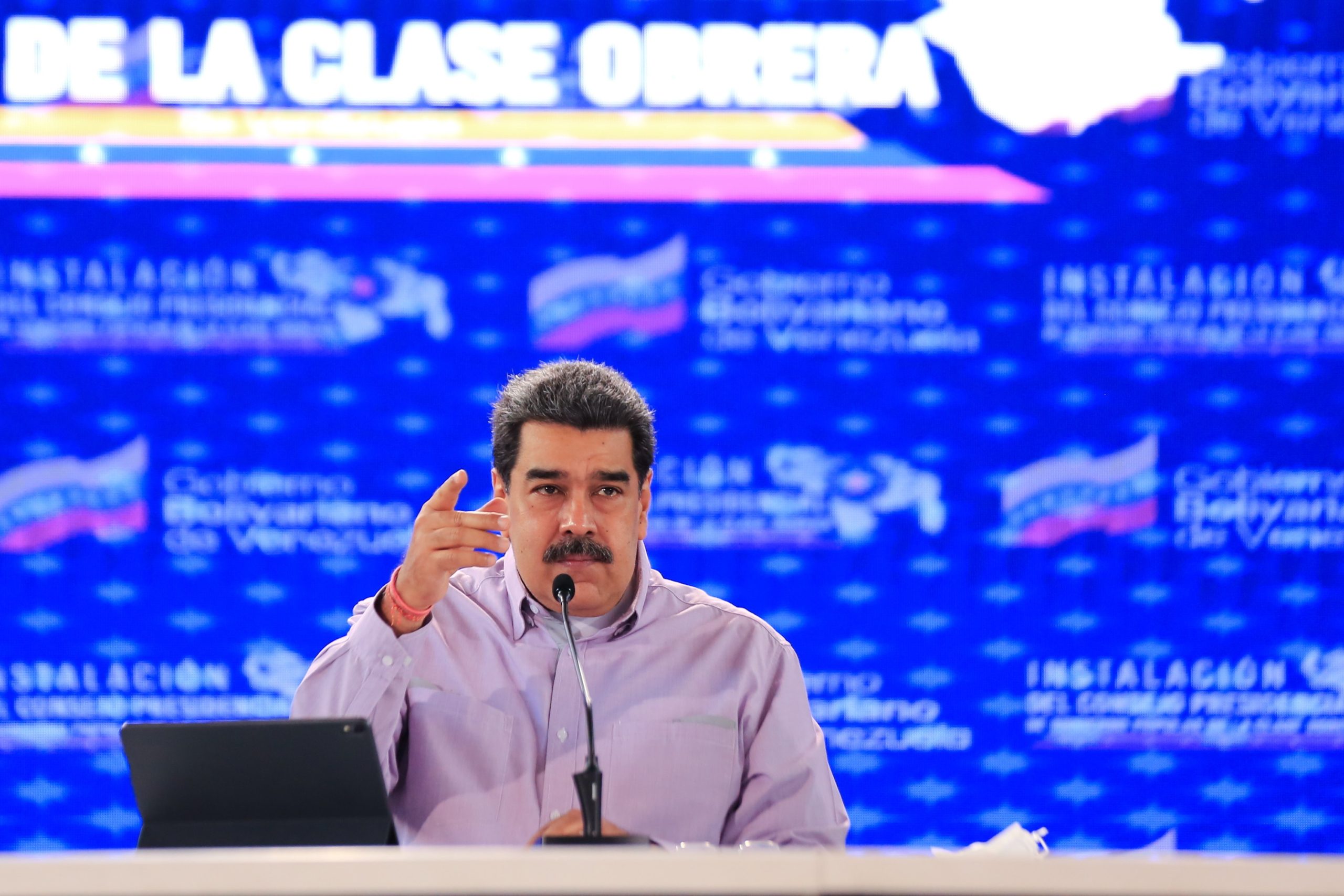 Nicolás Maduro aceita proposta de diálogo de Juan Guaidó