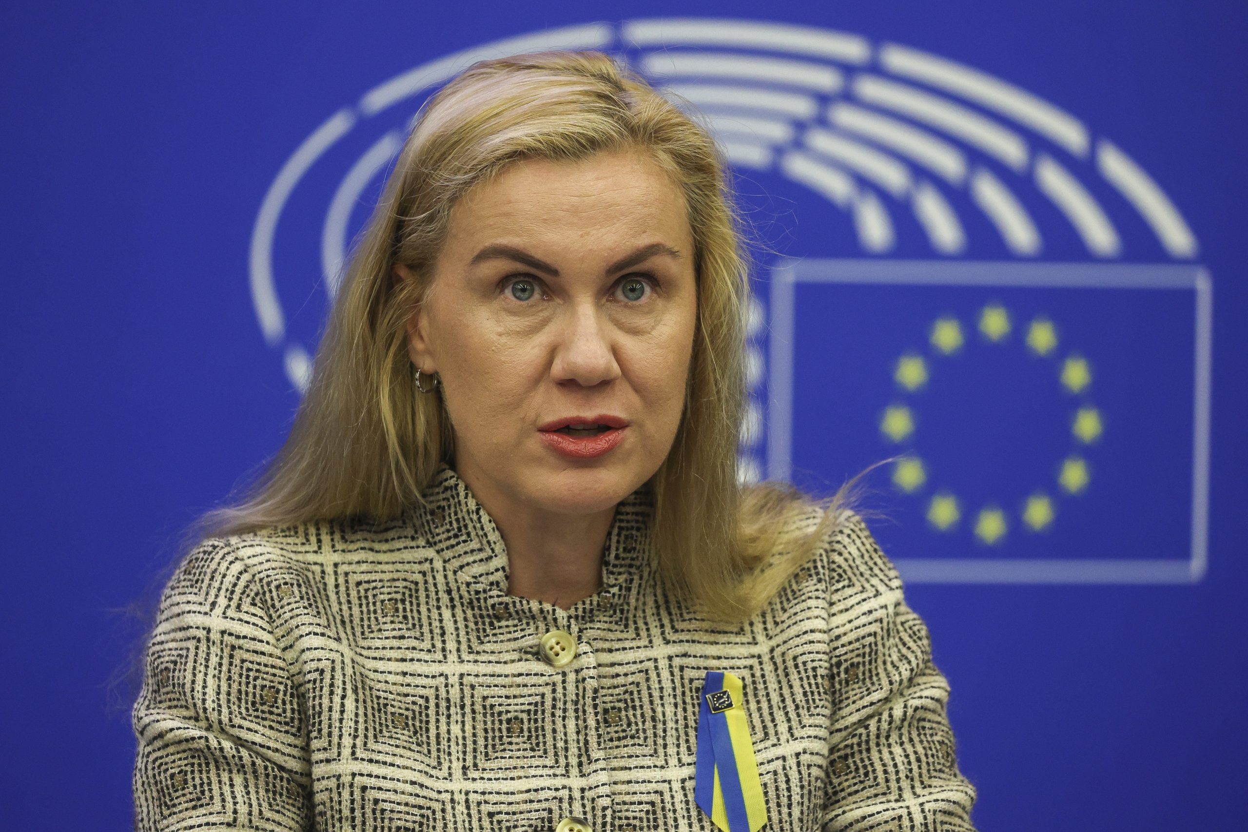 Bruxelas apresenta na próxima semana “esboço” de teto aos preços do gás