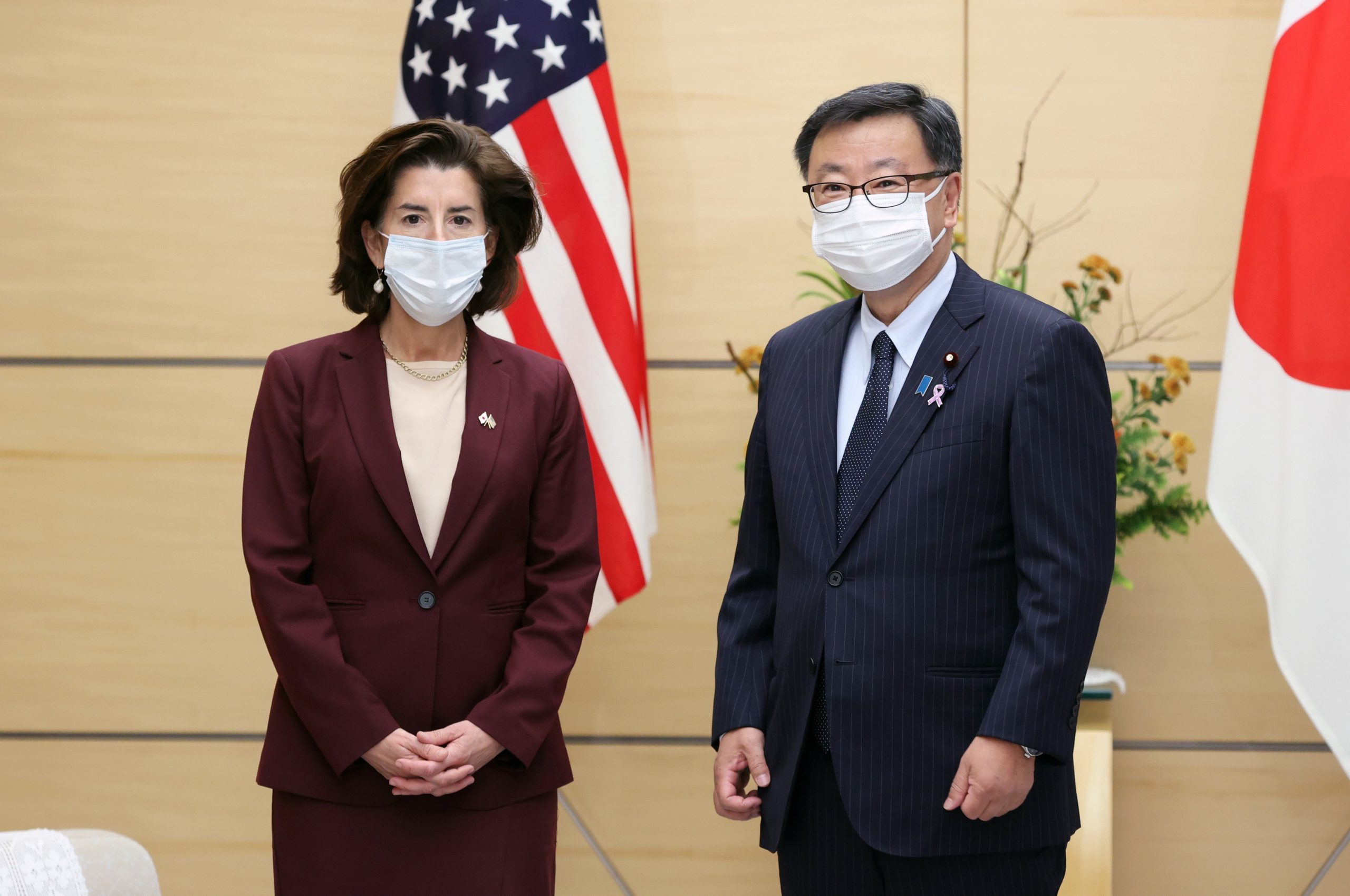 Japão impõe novas sanções a altos funcionários da Defesa e empresas russas