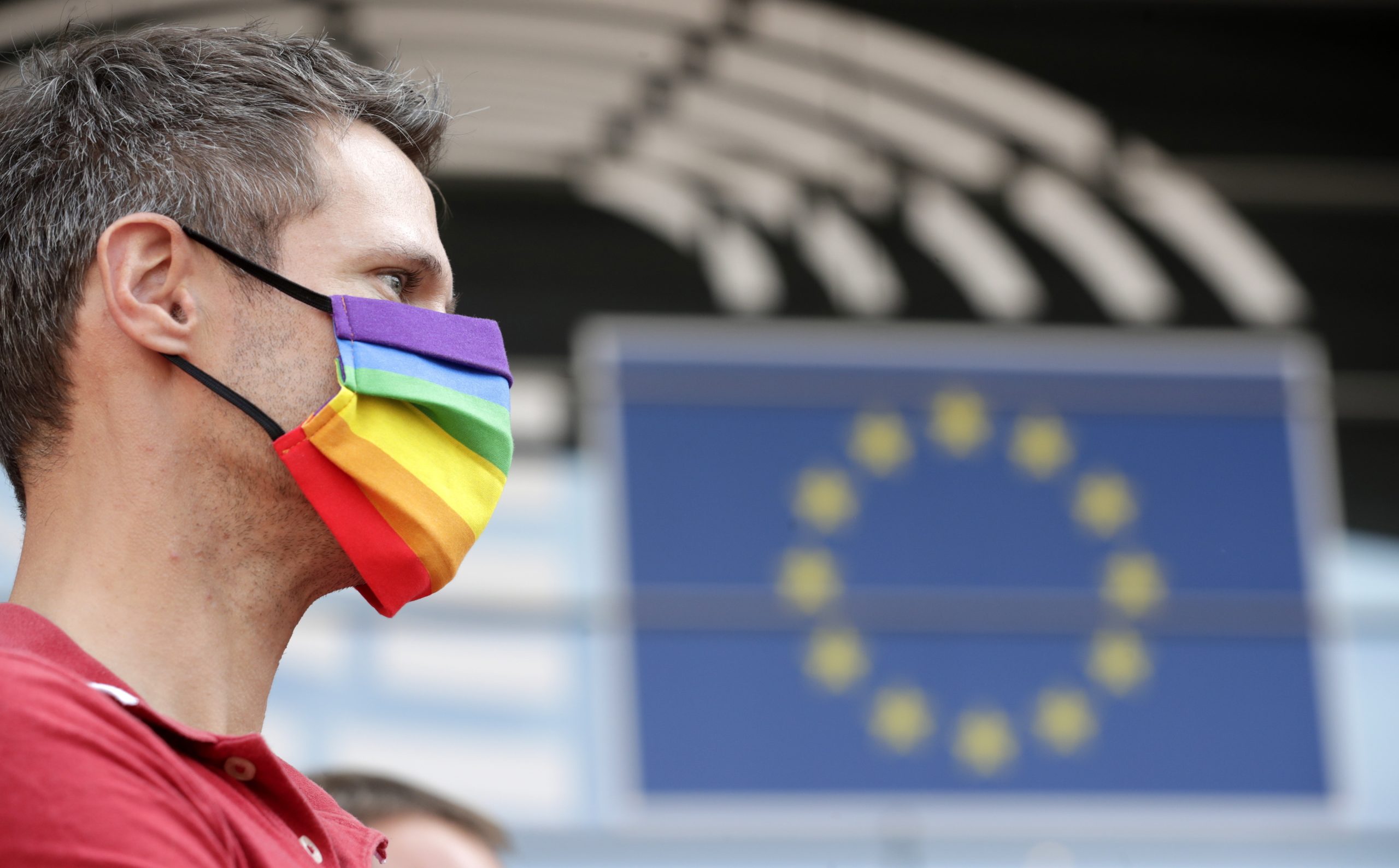 Lei anti-LGBT+: Portugal associa-se à Comissão Europeia em ação contra Hungria