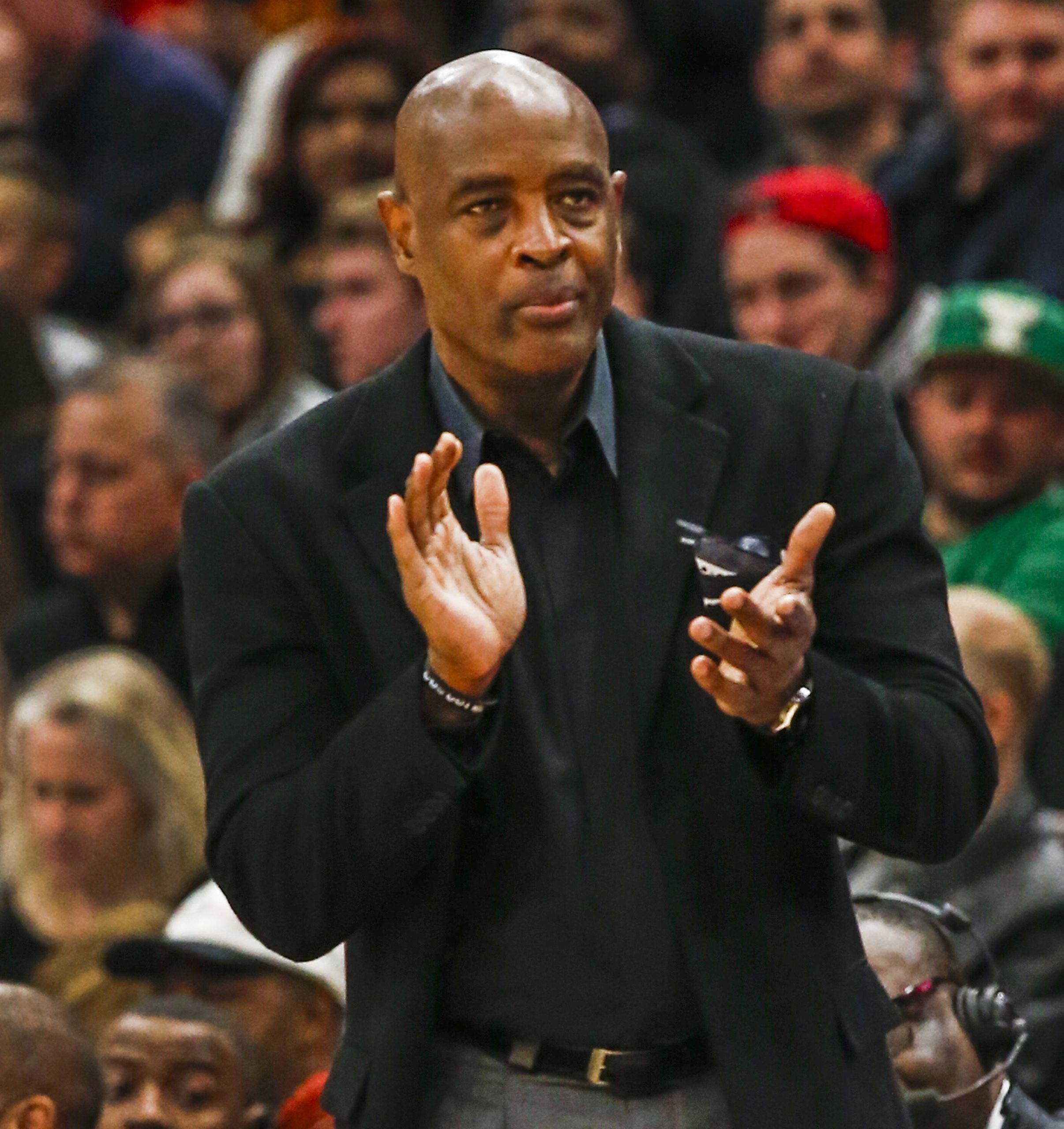 Larry Drew passa a treinador permanente nos Cleveland Cavaliers