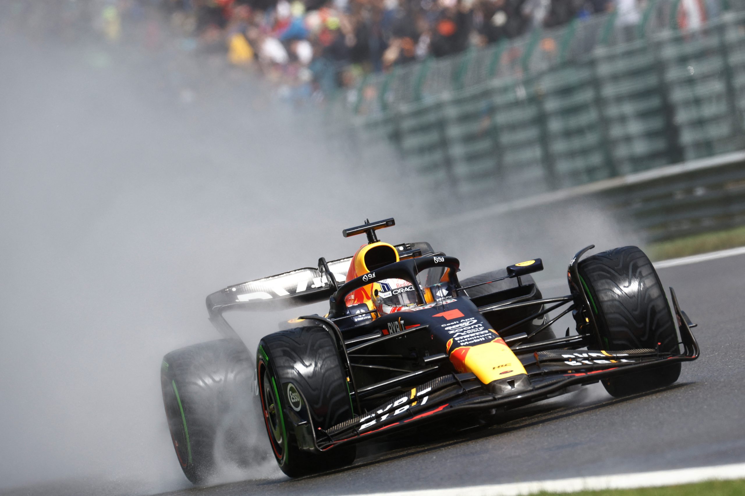 Chuva e penalizações. São estes os fatores para terminar a hegemonia da Red Bull Racing?