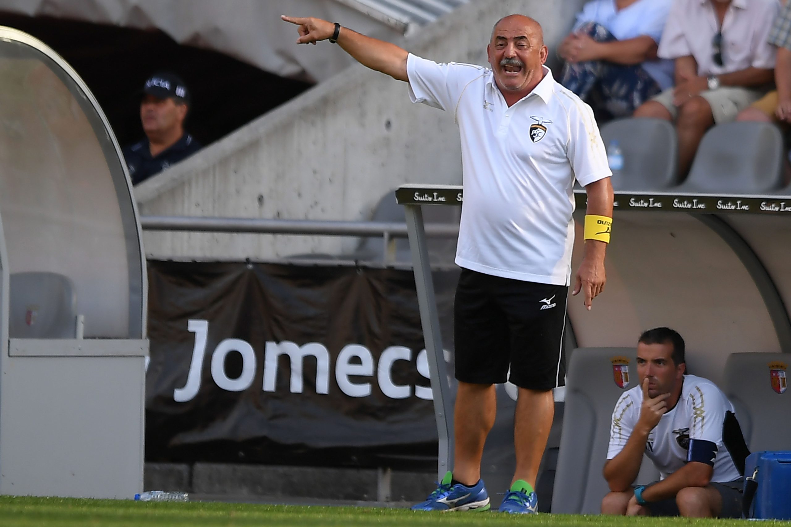 Vítor Oliveira garante que Portimonense vai à Luz discutir a vitória com Benfica