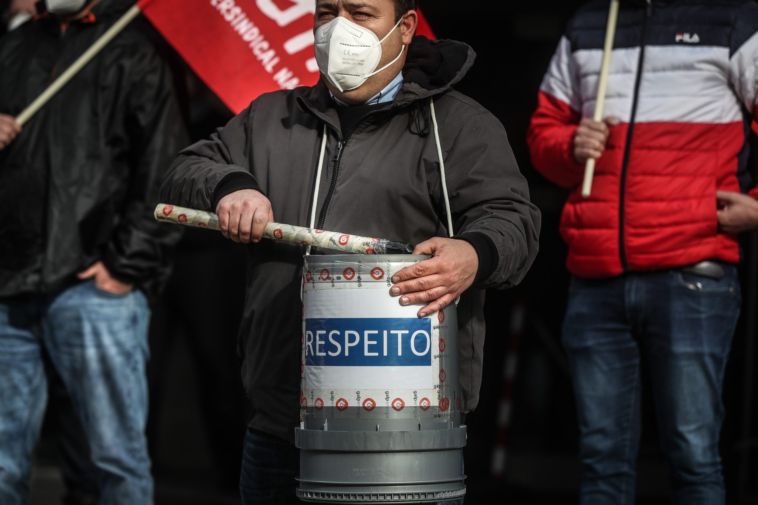 CCT da Petrogal chumba encerramento da refinaria do Porto e critica Galp e Governo