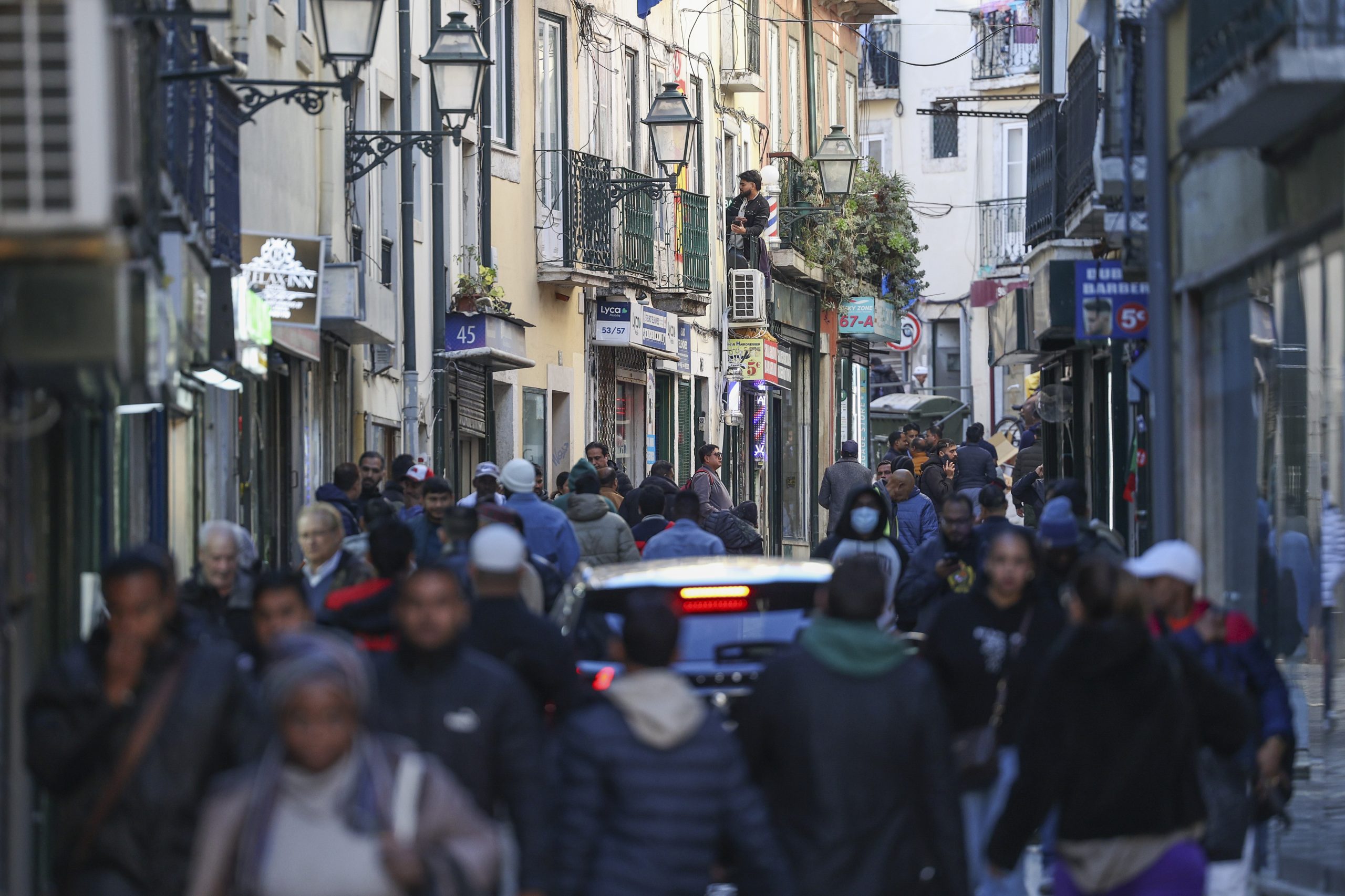 Media portugueses acentuam xenofobia e discriminação de imigrantes
