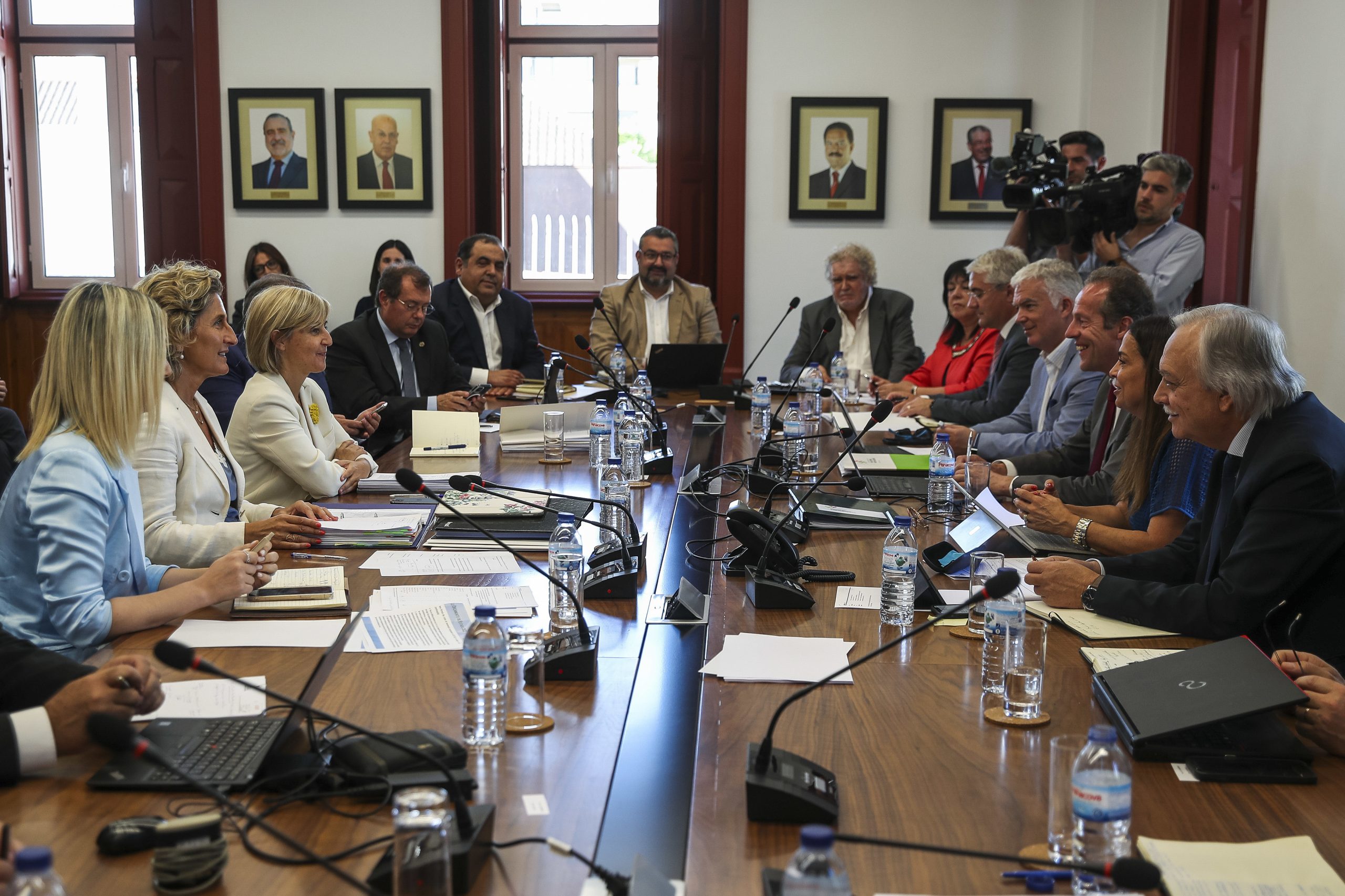 O “braço-de-ferro” da descentralização: Moreira apela a Marcelo e Governo reitera que só negoceia com a Associação de Municípios