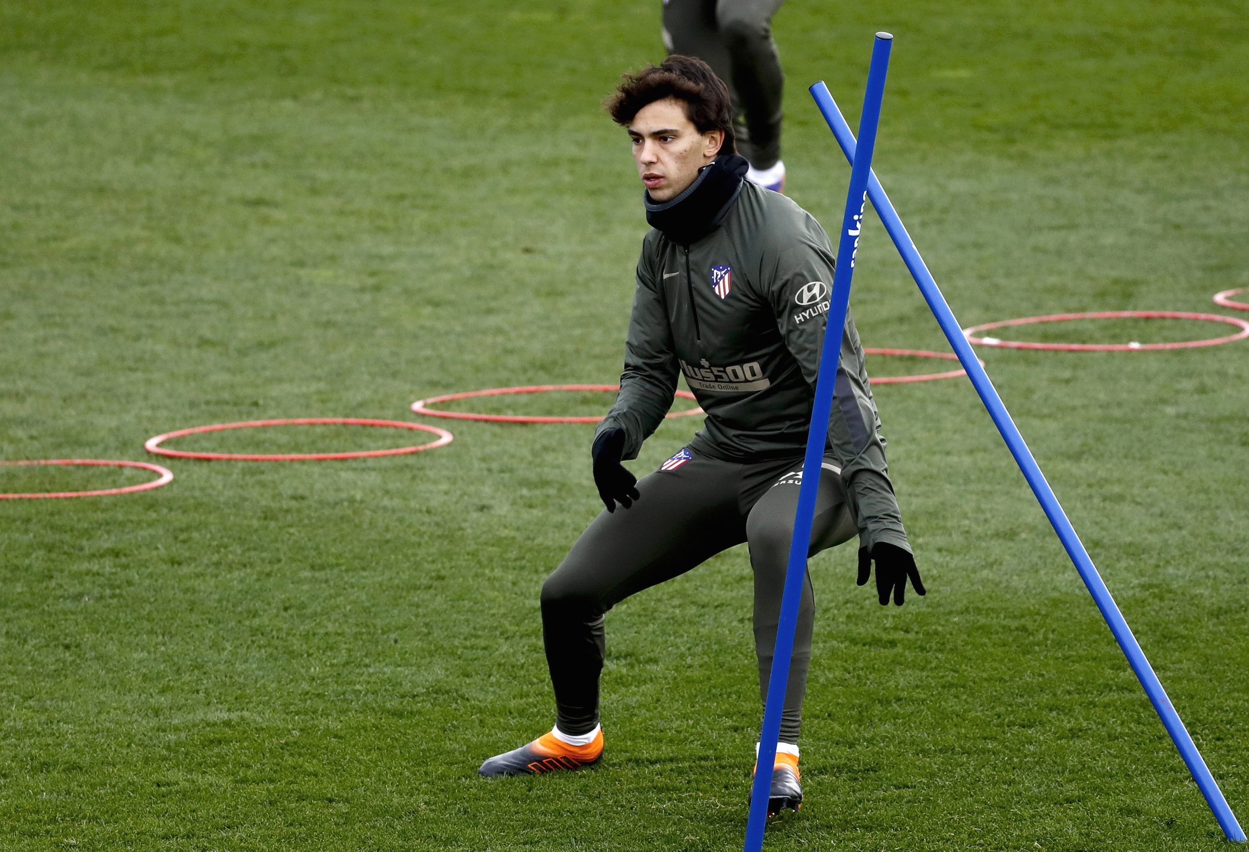 João Félix regressa aos treinos e está “cheio de vontade de jogar”