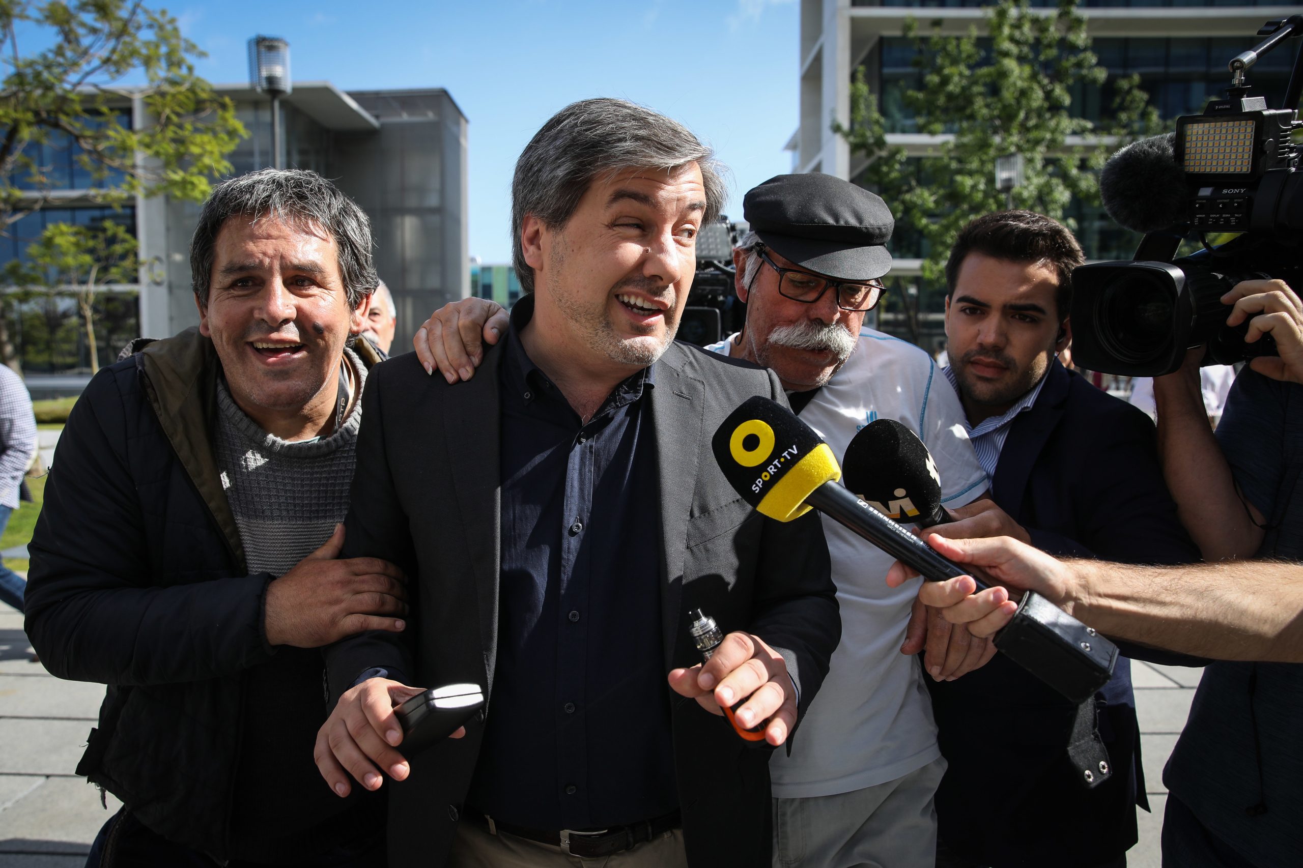 Sporting: Bruno de Carvalho confirma várias idas da claque à academia
