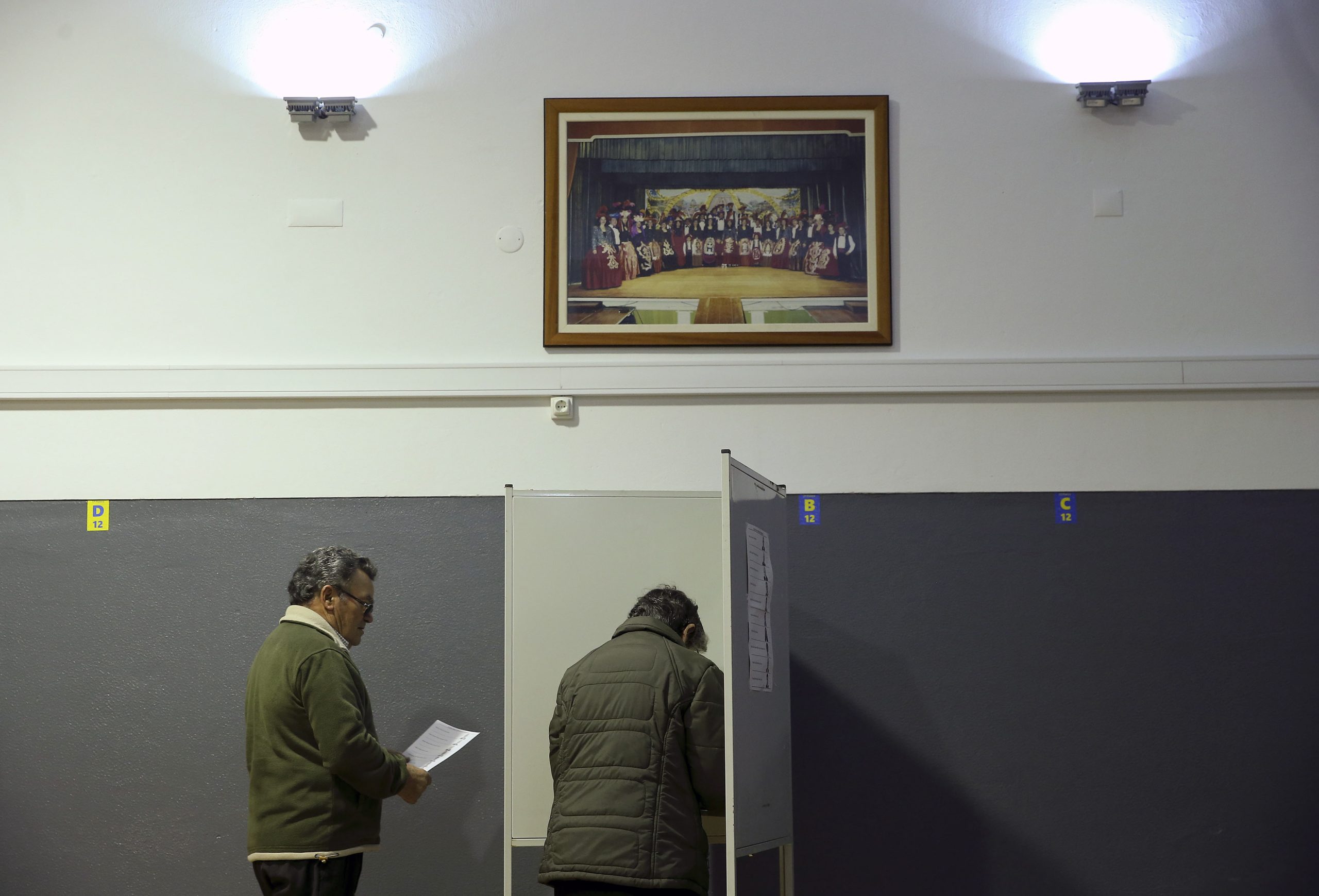 Autárquicas: CNE pede contenção a candidatos e comunicação social no domingo