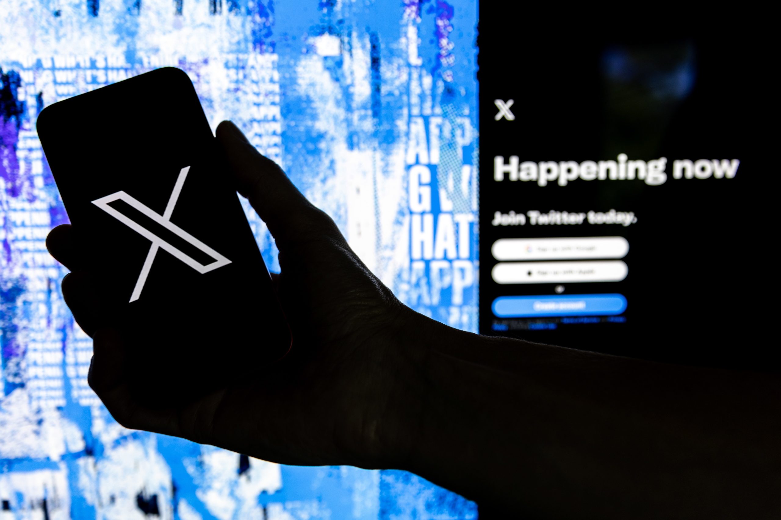 Executiva do X diz que conteúdo de ódio não desaparece, mas será difícil de ver