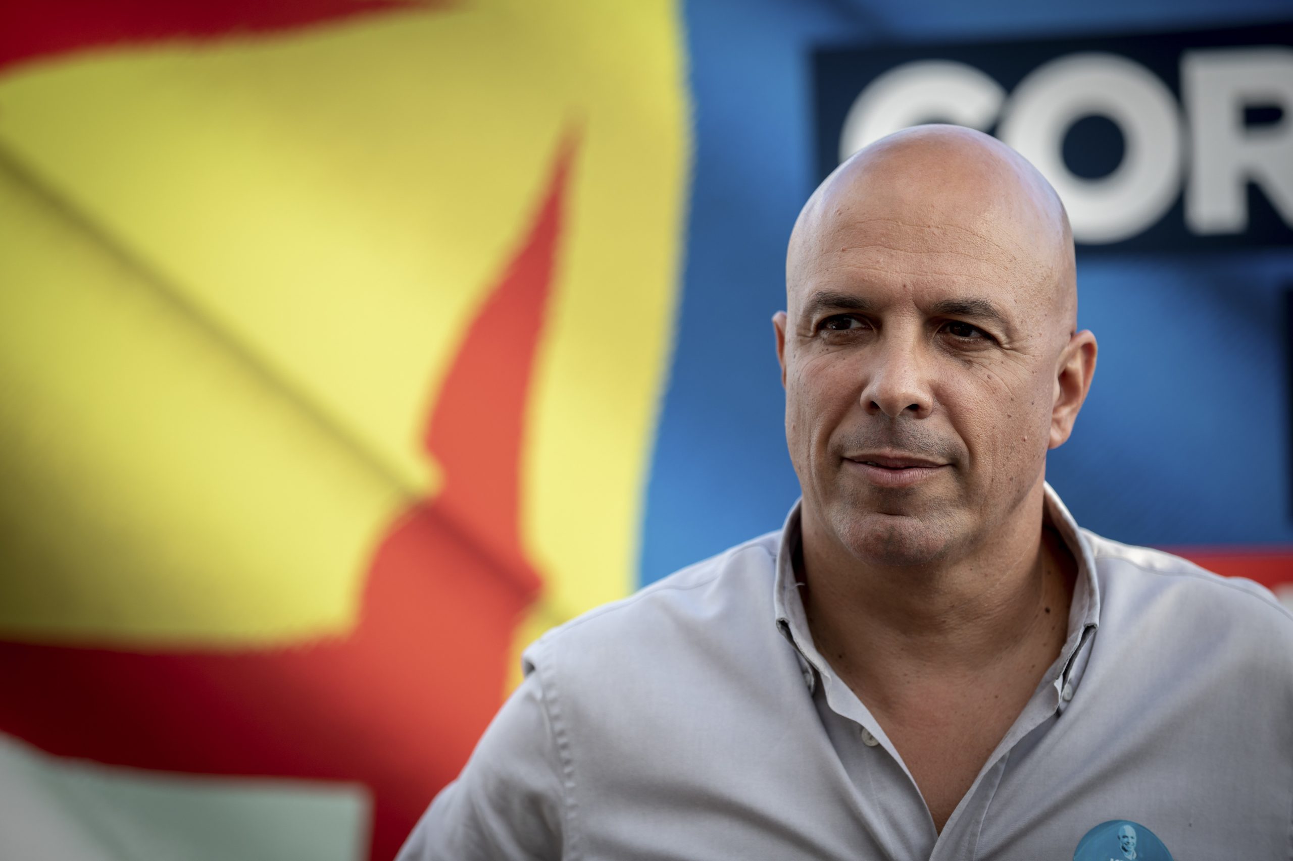 Madeira: Cafôfo suspende mandato na AR e vai ser líder parlamentar na região