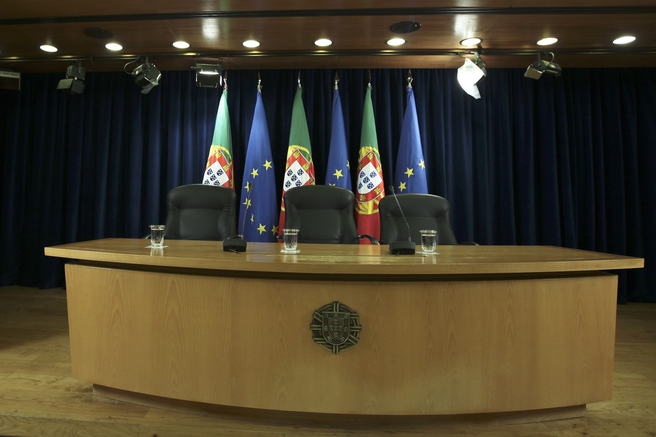 Conselho de Ministros aprova transposição de diretiva europeia sobre branqueamento de capitais