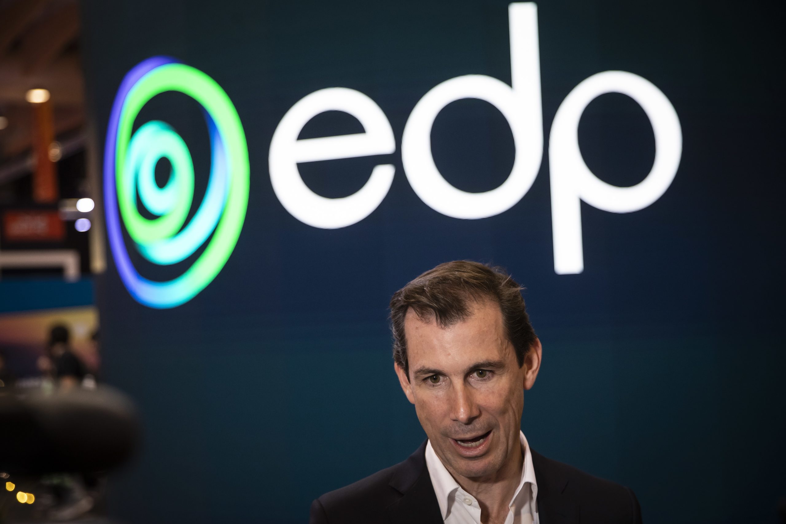 EDP vende défice e desvio tarifário por 850 milhões de euros