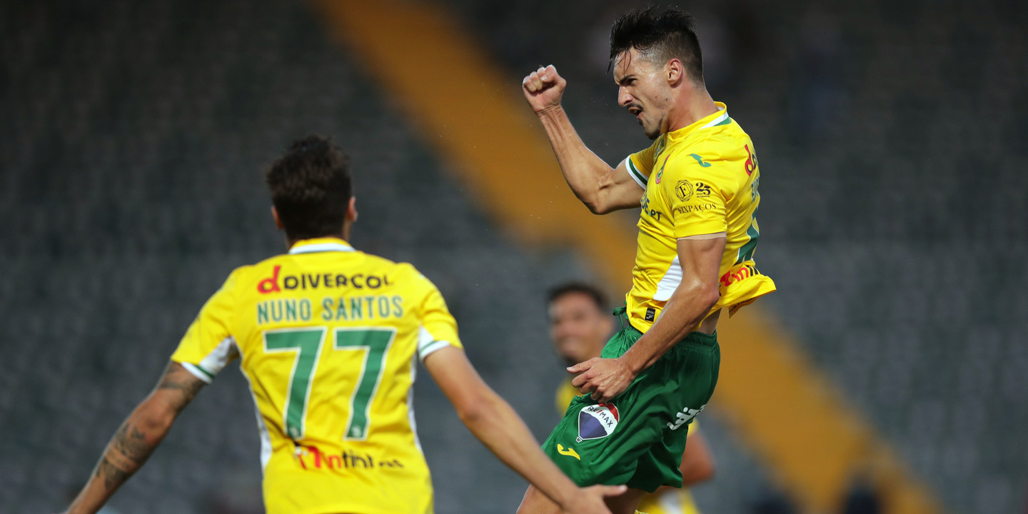 Liga Conferência Europa: Paços de Ferreira e Santa Clara defendem vantagens conquistadas em casa