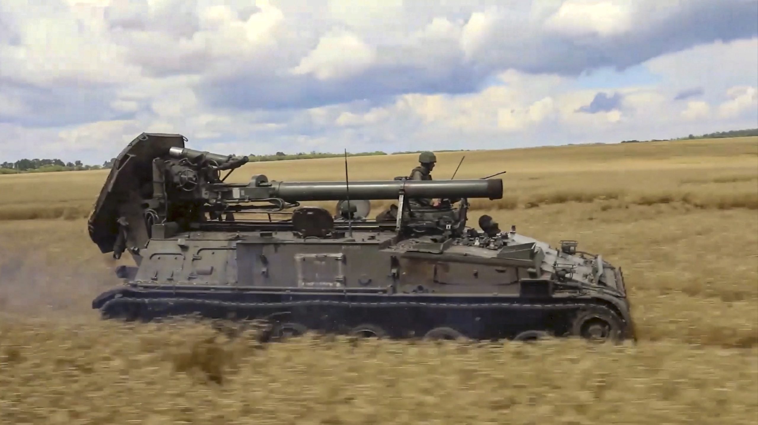 Rússia anuncia início da retirada militar de Kherson