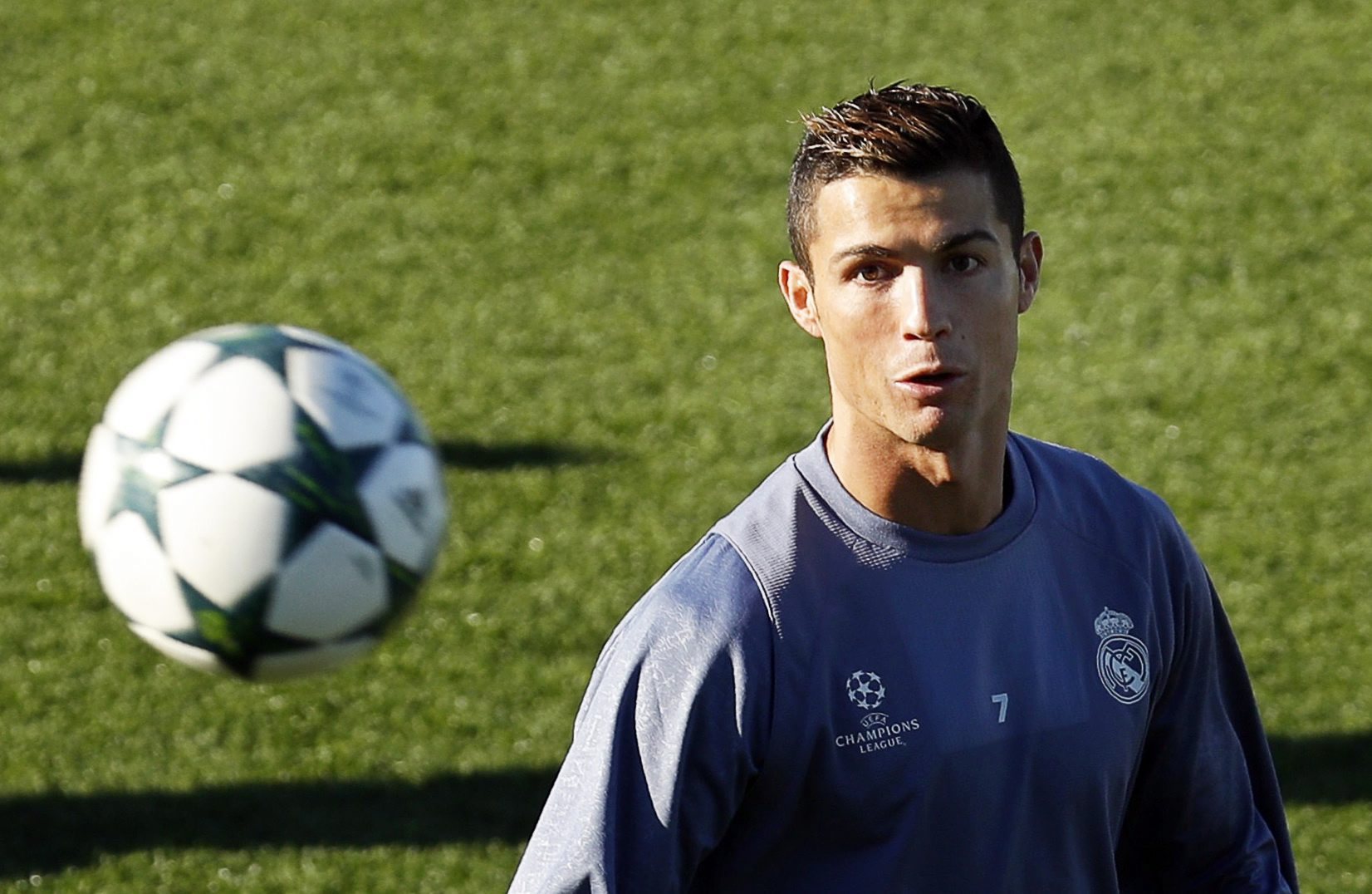 Técnicos do Ministério da Finanças espanhol criticam defesa do Real Madrid a Ronaldo