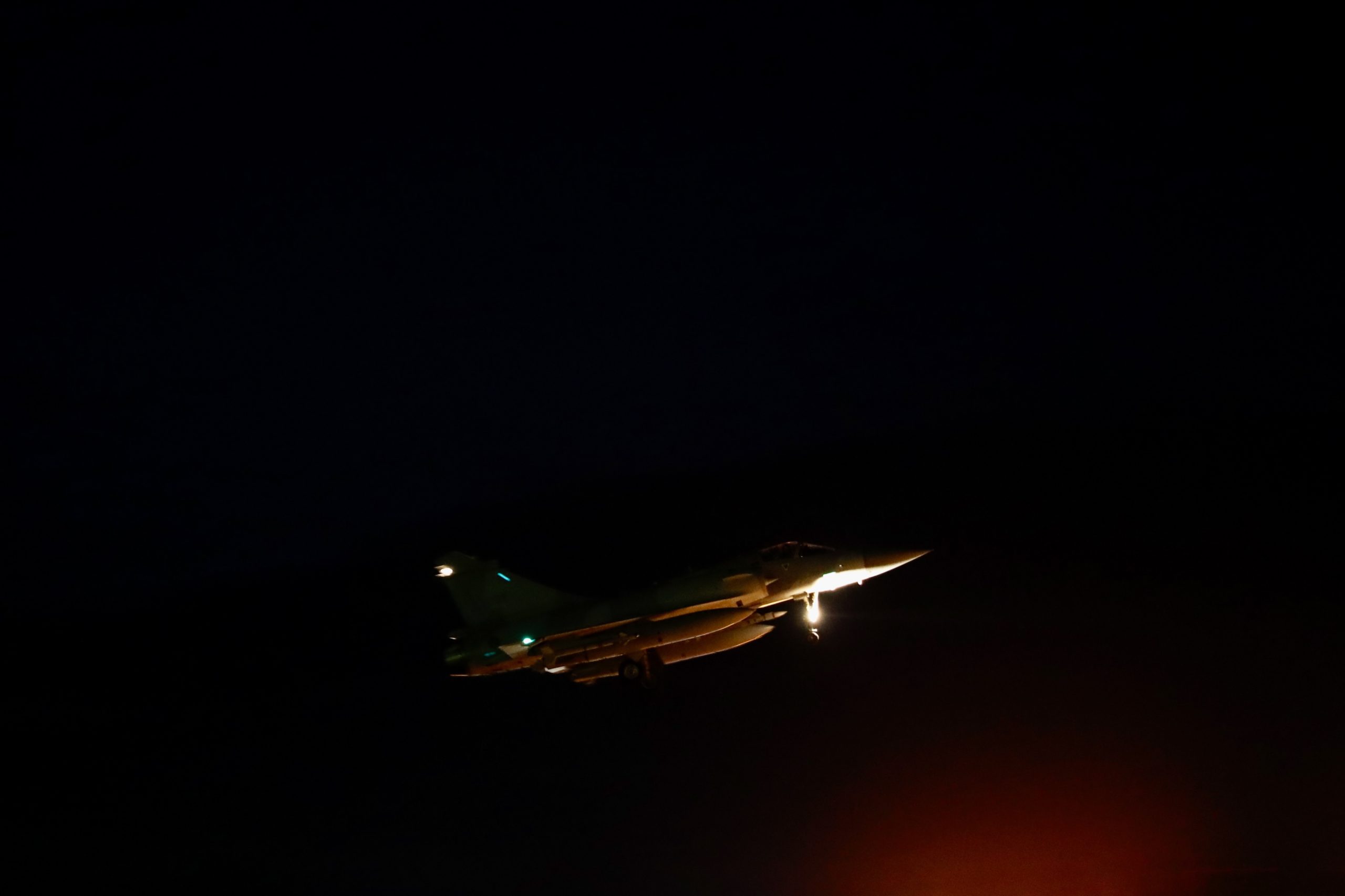 China prolonga por um dia exercícios militares ao largo de Taiwan