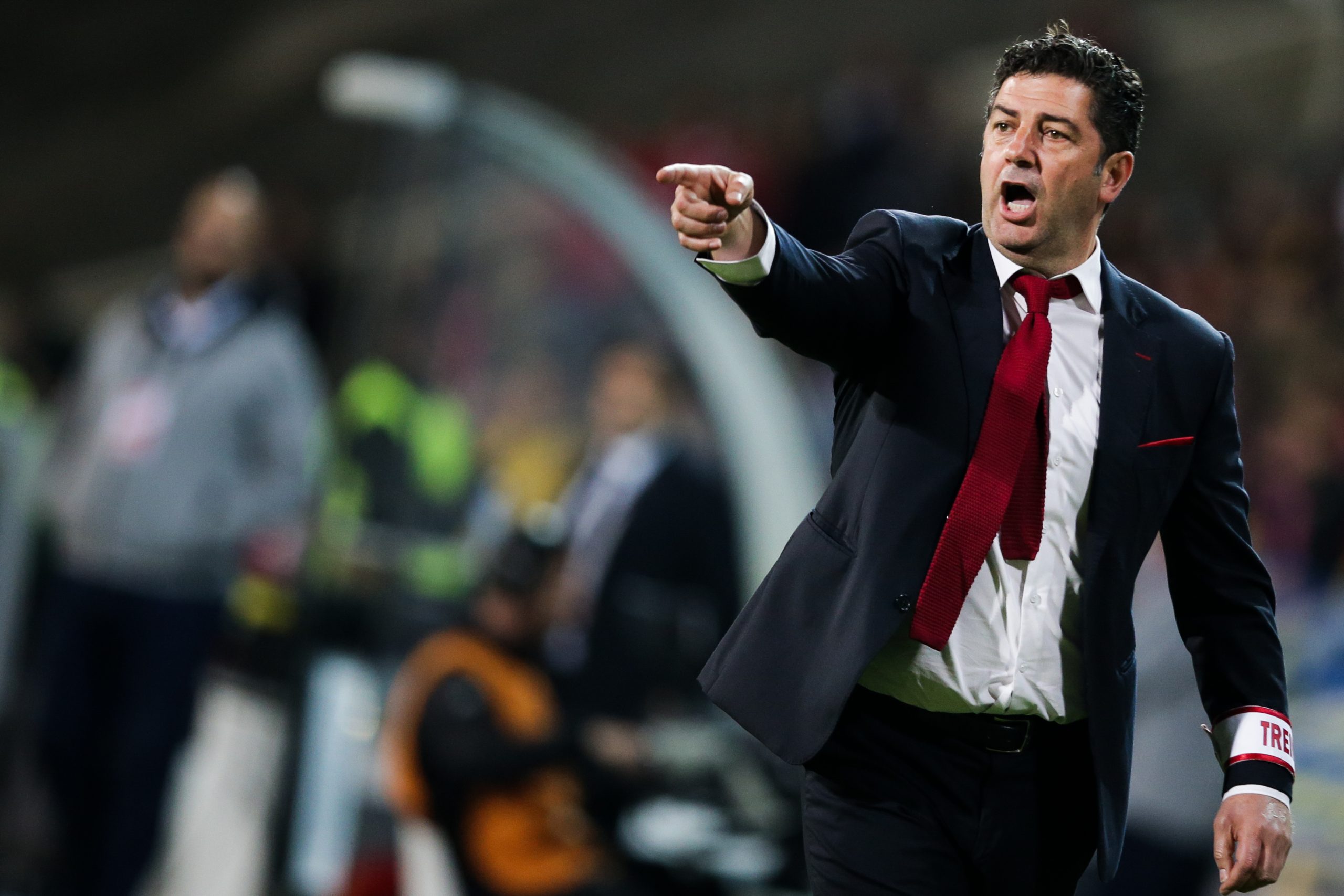 Rui Vitória confirma ausência de Jonas e recusa “poupanças” com o Tondela