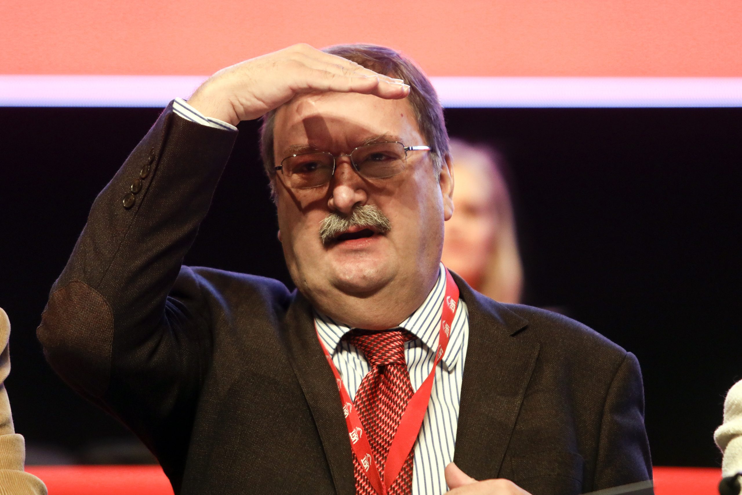 Carlos Silva reeleito secretário-geral da UGT