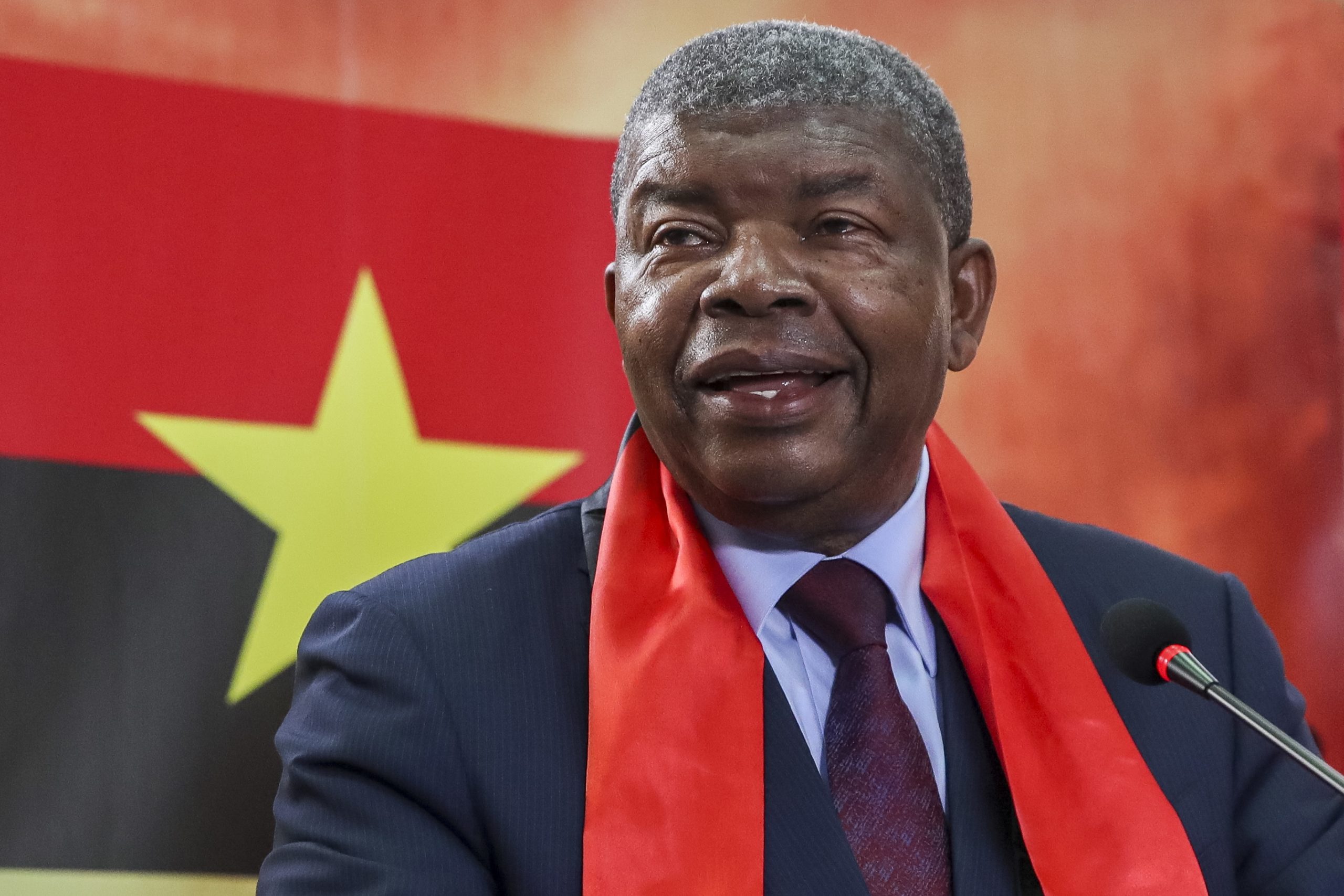João Lourenço promete “ser o Presidente de todos os angolanos”