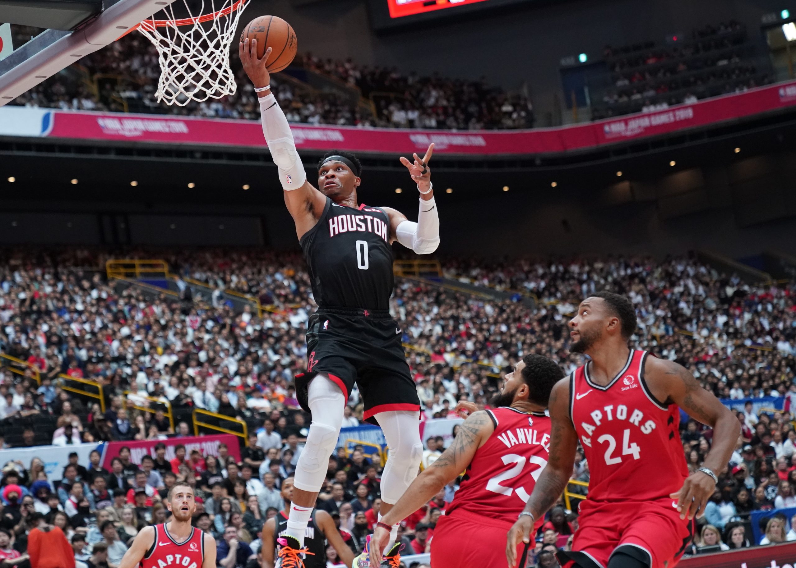 NBA: Russell Westbrook ultrapassa ‘Magic’ na lista de ‘triplos duplos’